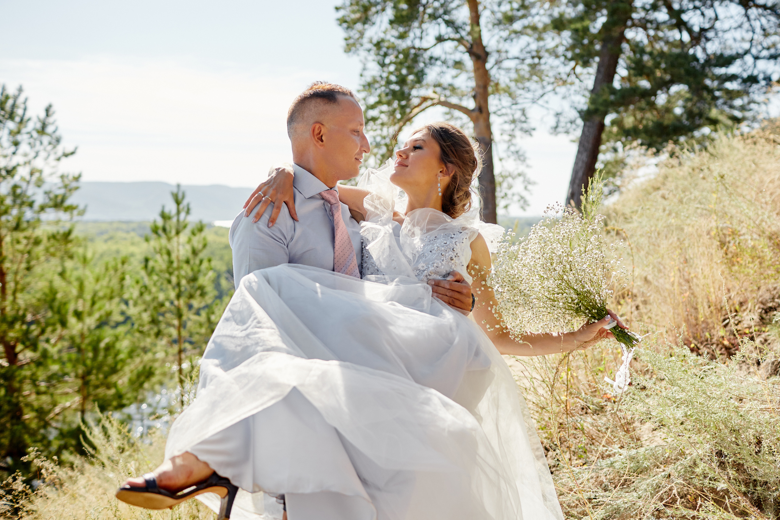 Свадебная фотосессия парк-отель Солнечный. Свадебный и семейный фотограф в Самаре Грибцова Людмила