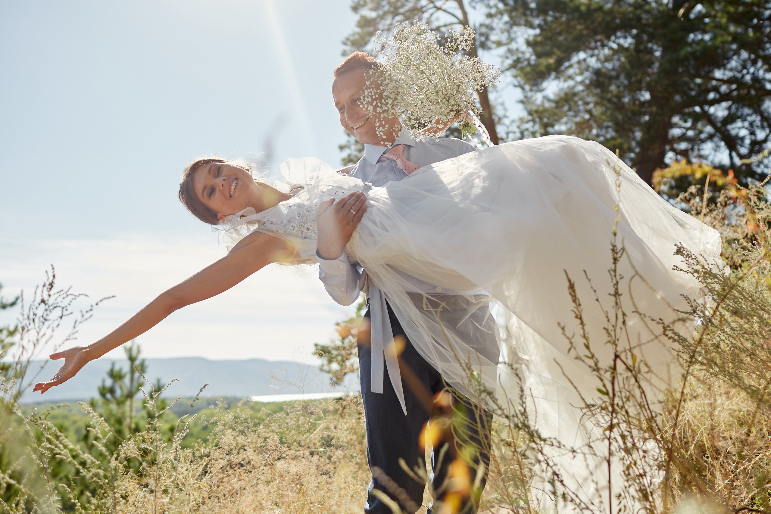 Свадебная фотосессия парк-отель Солнечный. Свадебный и семейный фотограф в Самаре Грибцова Людмила