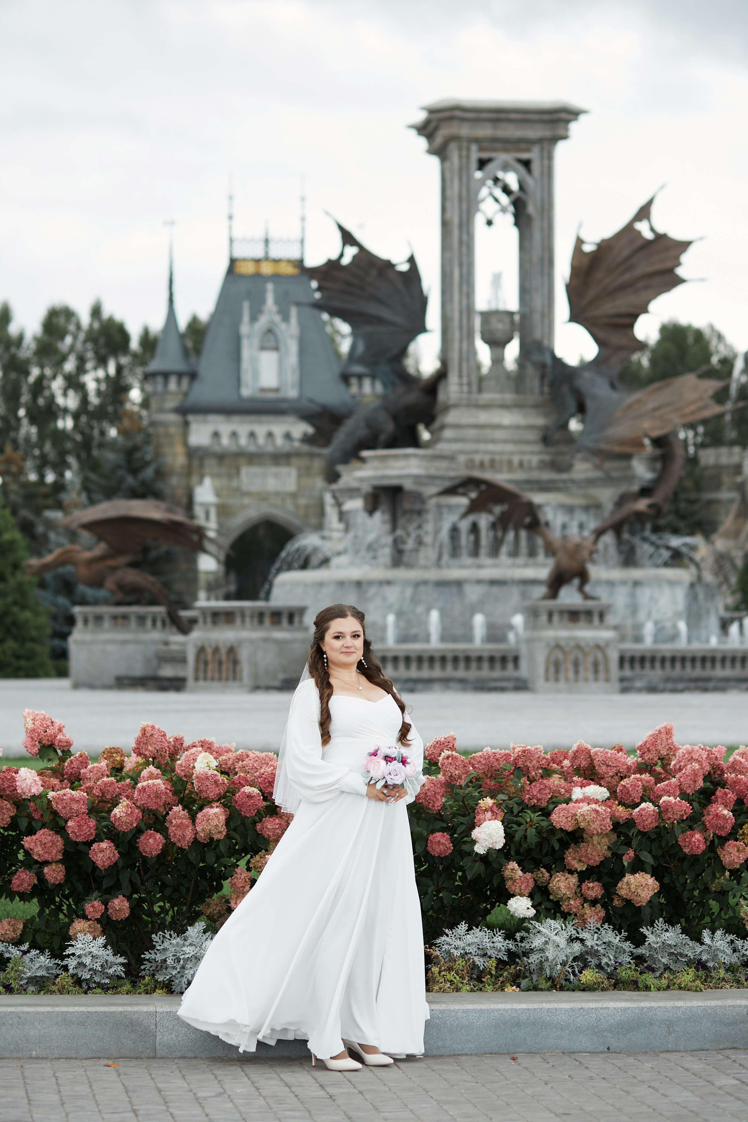 Свадебная фотосессия замок Гарибальди. Свадебный и семейный фотограф в Самаре Грибцова Людмила
