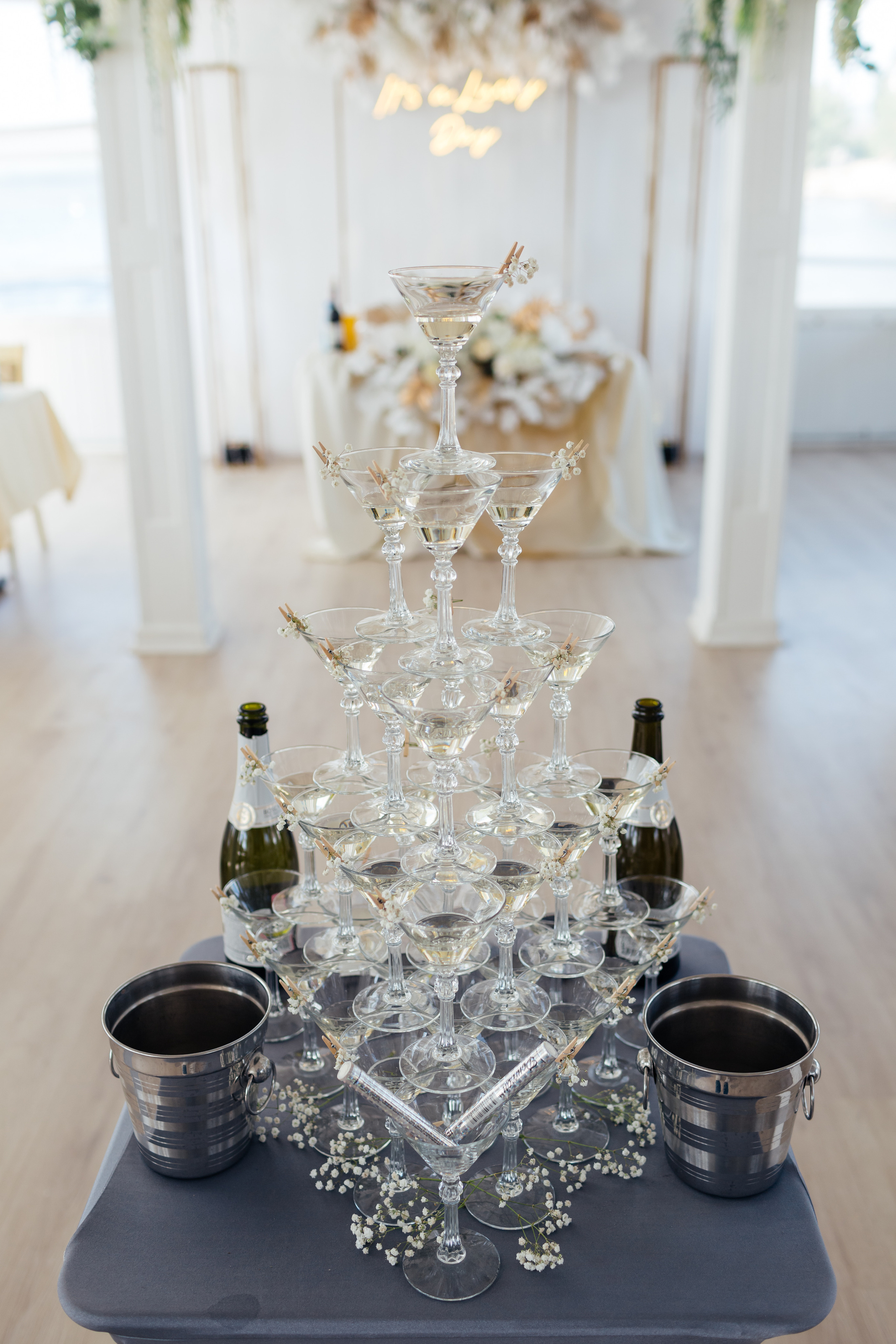 Свадебная фотосессия ресторан Белуга. Свадебный и семейный фотограф в Самаре Грибцова Людмила