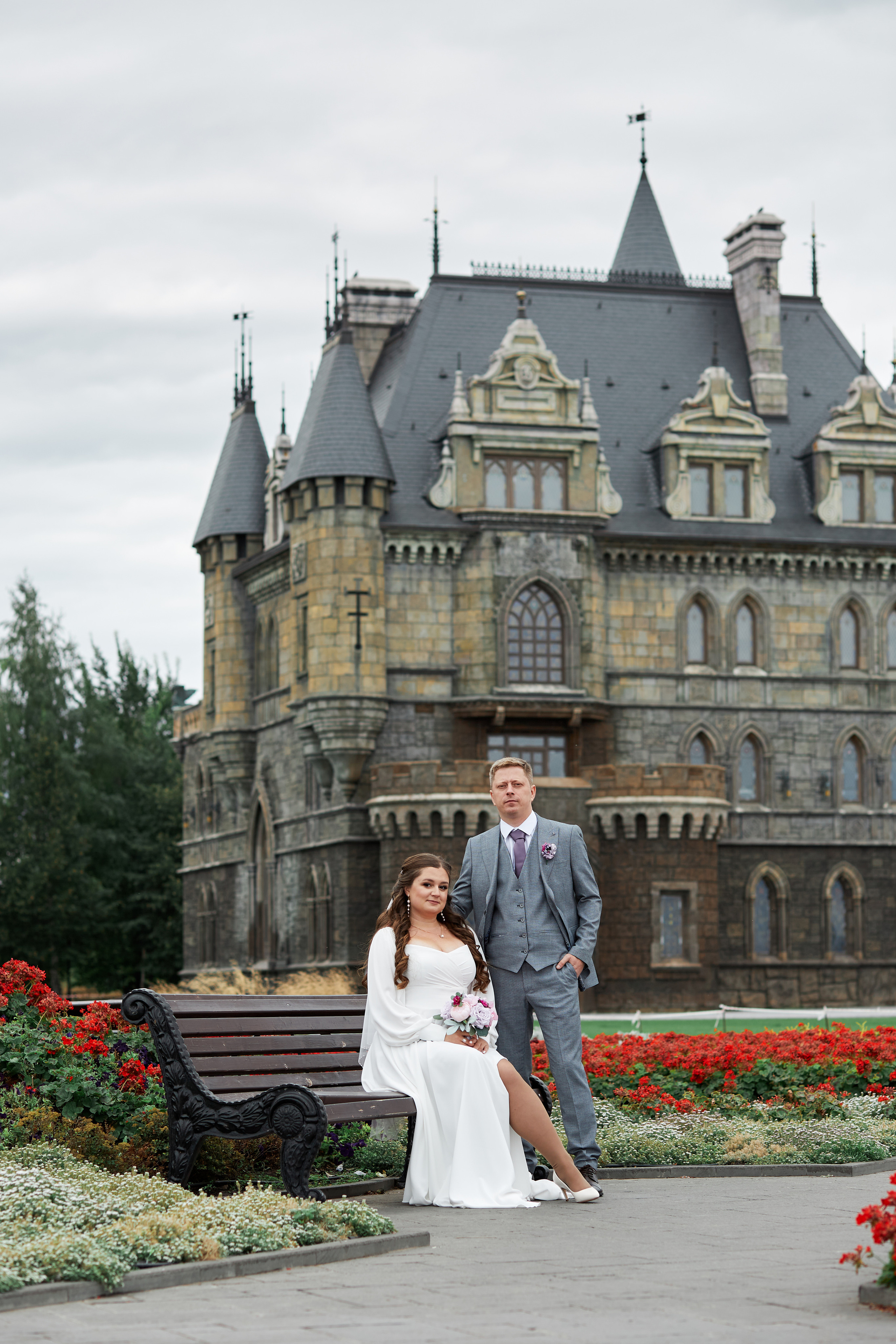 Свадебная фотосессия замок Гарибальди. Свадебный и семейный фотограф в Самаре Грибцова Людмила