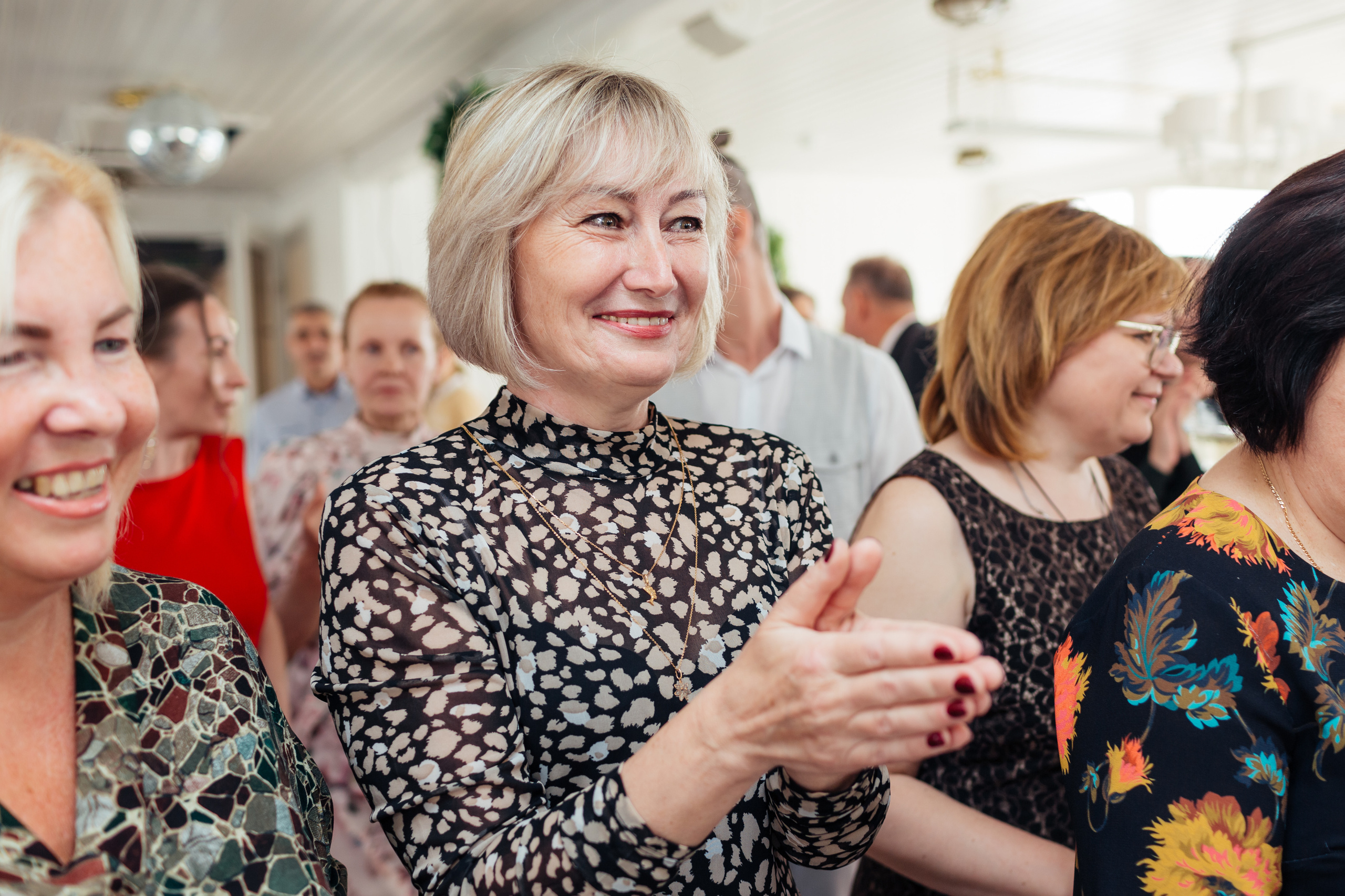 Свадебная фотосессия ресторан Белуга. Свадебный и семейный фотограф в Самаре Грибцова Людмила
