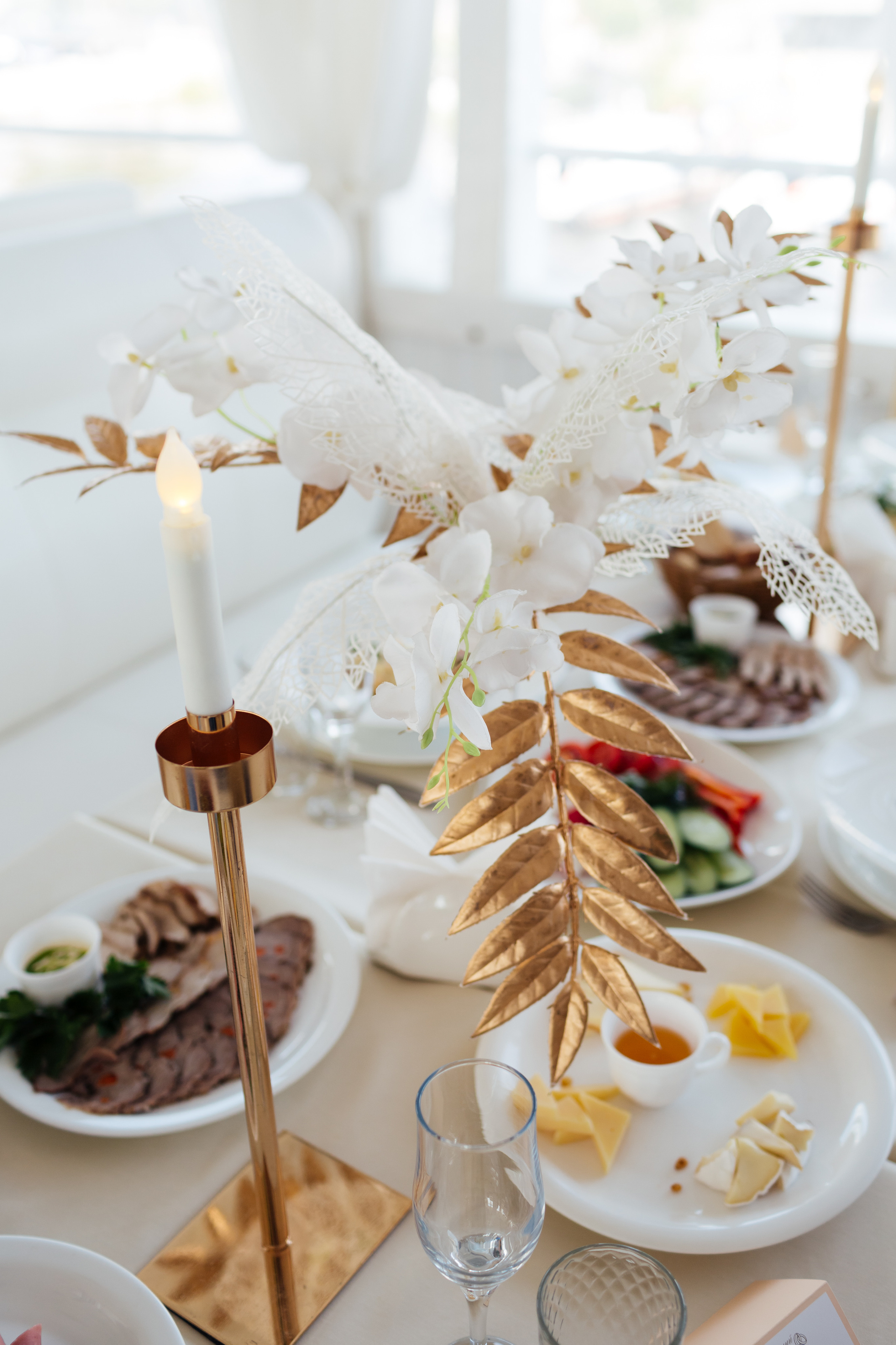 Свадебная фотосессия ресторан Белуга. Свадебный и семейный фотограф в Самаре Грибцова Людмила