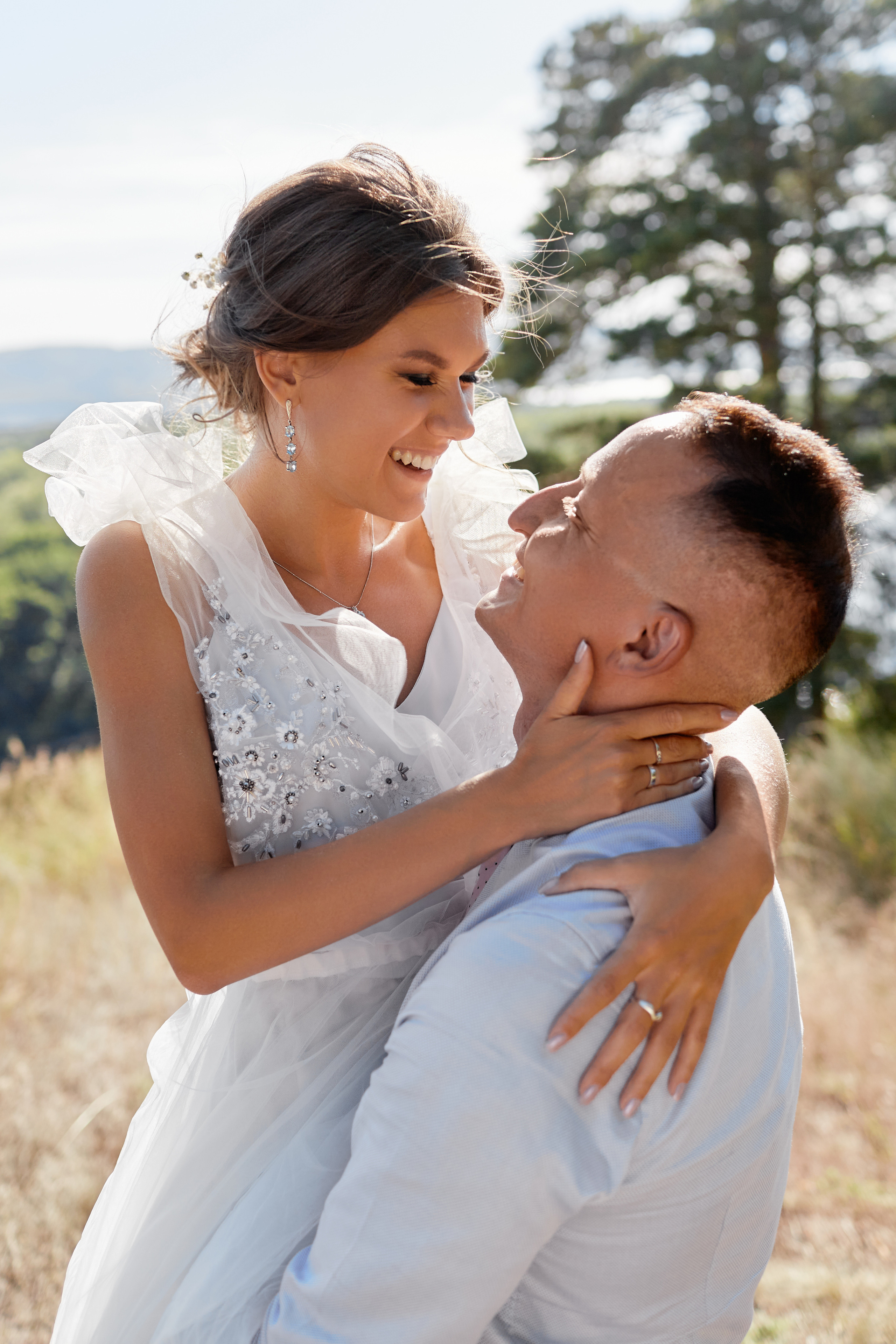 Свадебная фотосессия парк-отель Солнечный. Свадебный и семейный фотограф в Самаре Грибцова Людмила