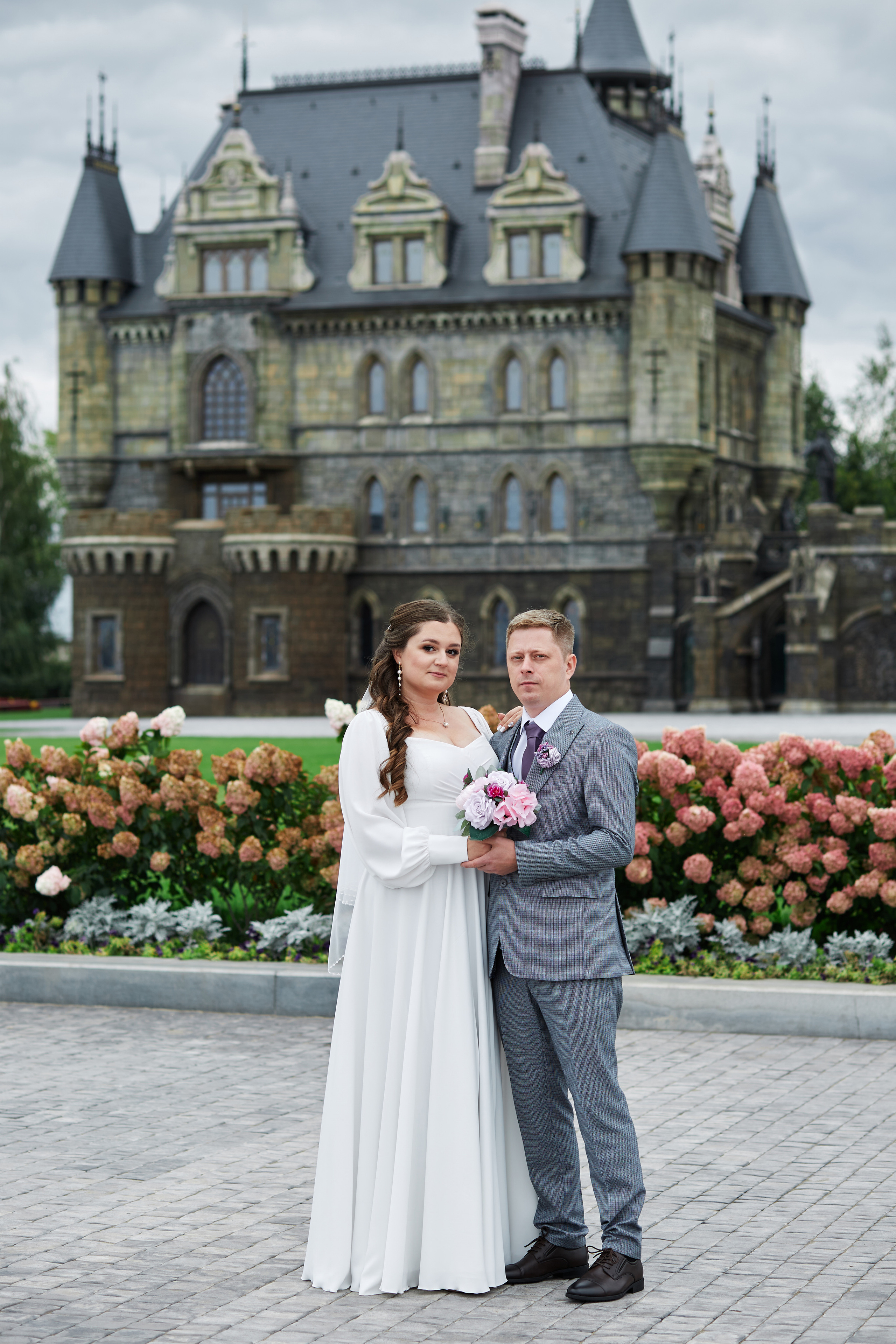 Свадебная фотосессия замок Гарибальди. Свадебный и семейный фотограф в Самаре Грибцова Людмила