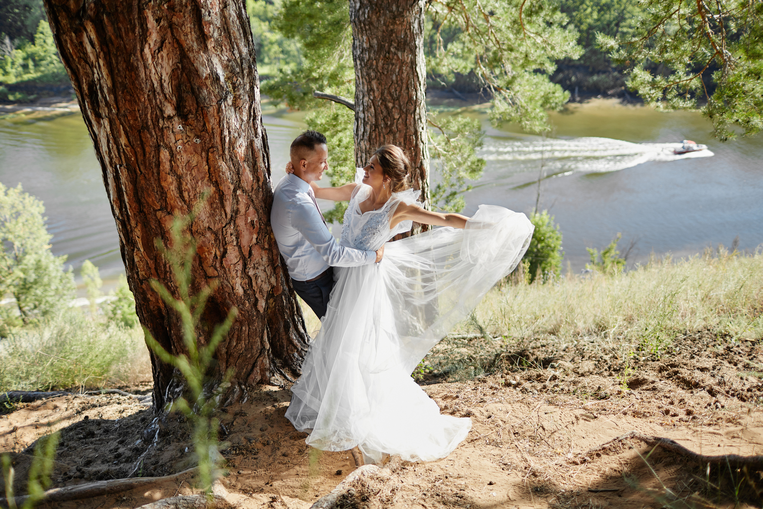 Свадебная фотосессия парк-отель Солнечный. Свадебный и семейный фотограф в Самаре Грибцова Людмила
