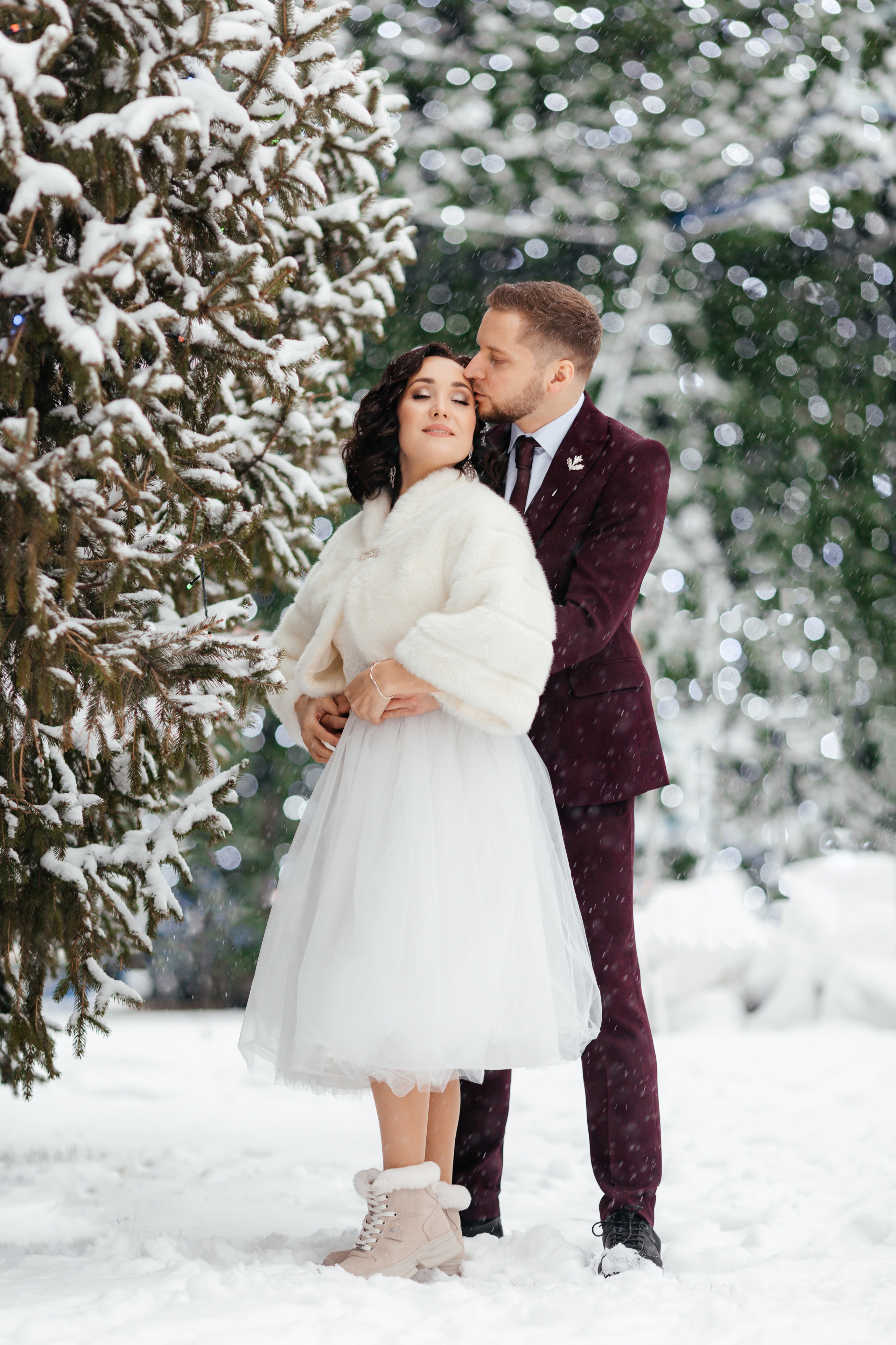 Зимняя свадебная фотосессия. Свадебный и семейный фотограф в Самаре Грибцова Людмила