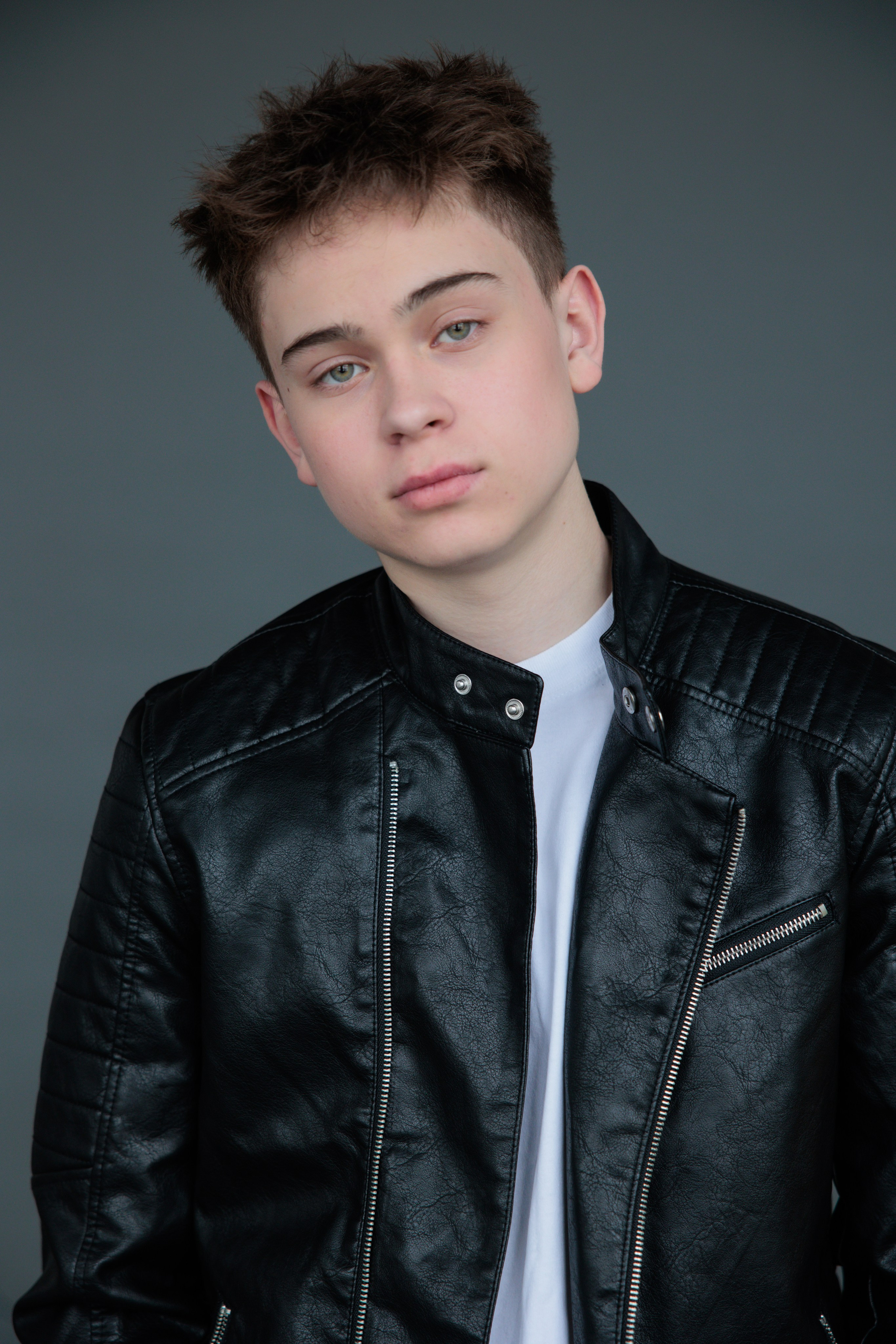 НИКИТА. Я фотограф из Москвы к Вашим услугам