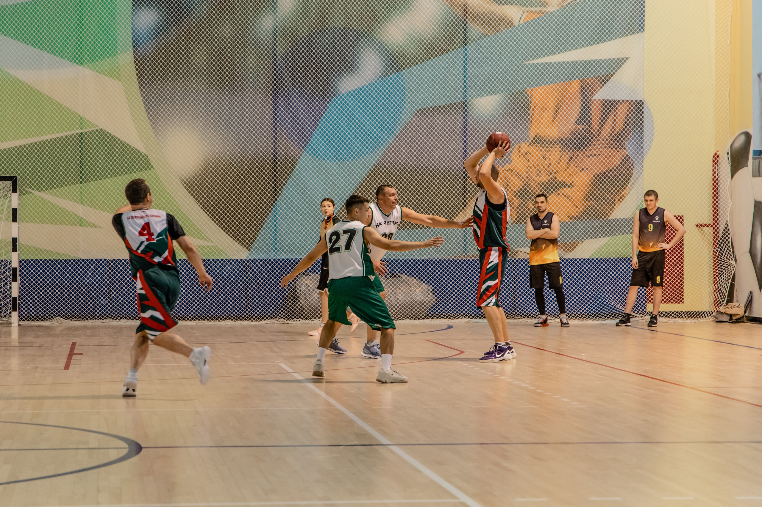 Соревнования по баскетболу в рамках городской спартакиады. Фотограф в Губкинском | Александра Артамонова