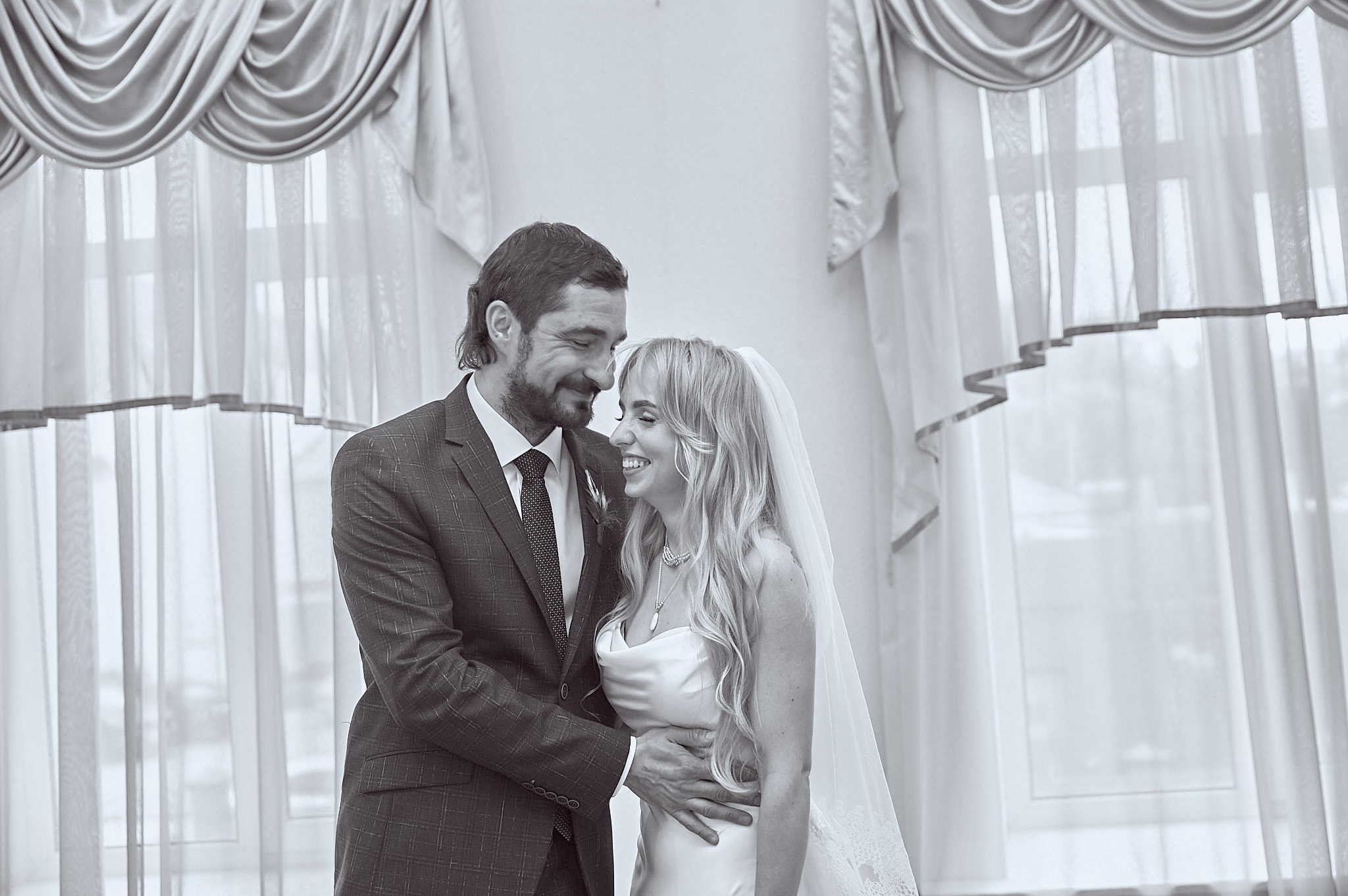 Свадебная съемка для Маргариты и Мирослава (Сборы невесты, ЗАГС). Женский фотограф в Череповце Даша Акулич