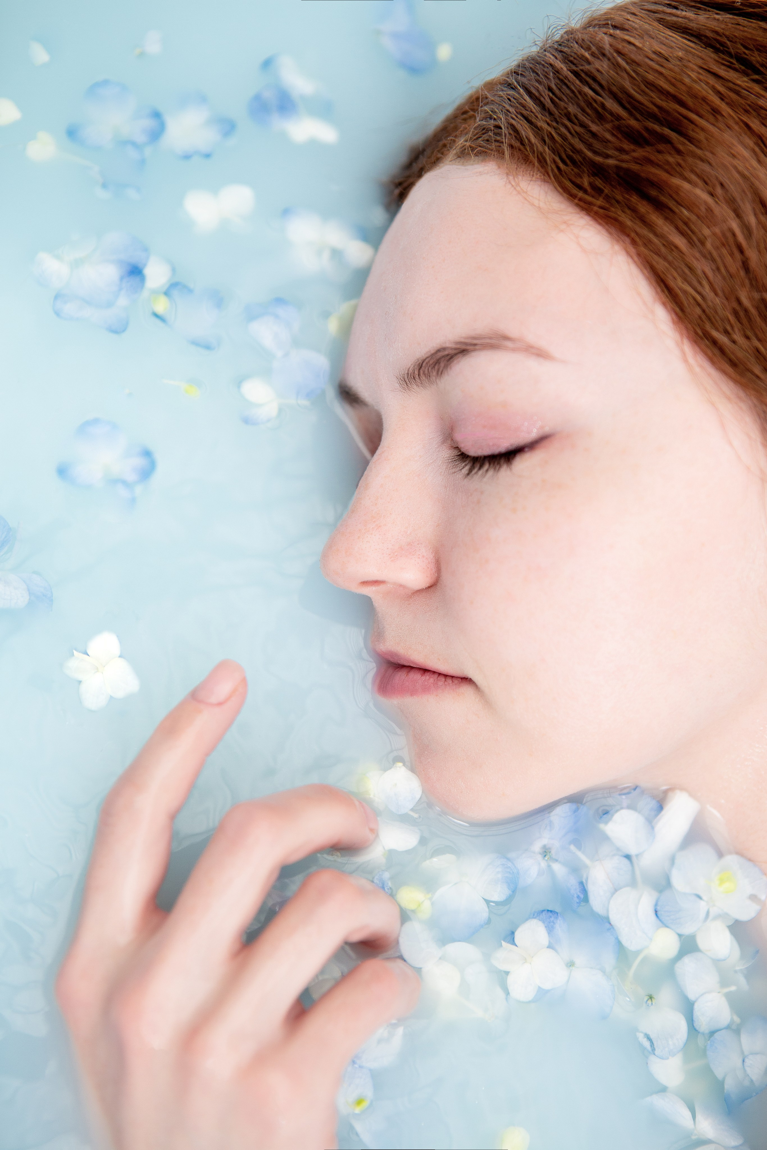 Голубое молоко. Фотограф Екатерина Голицына