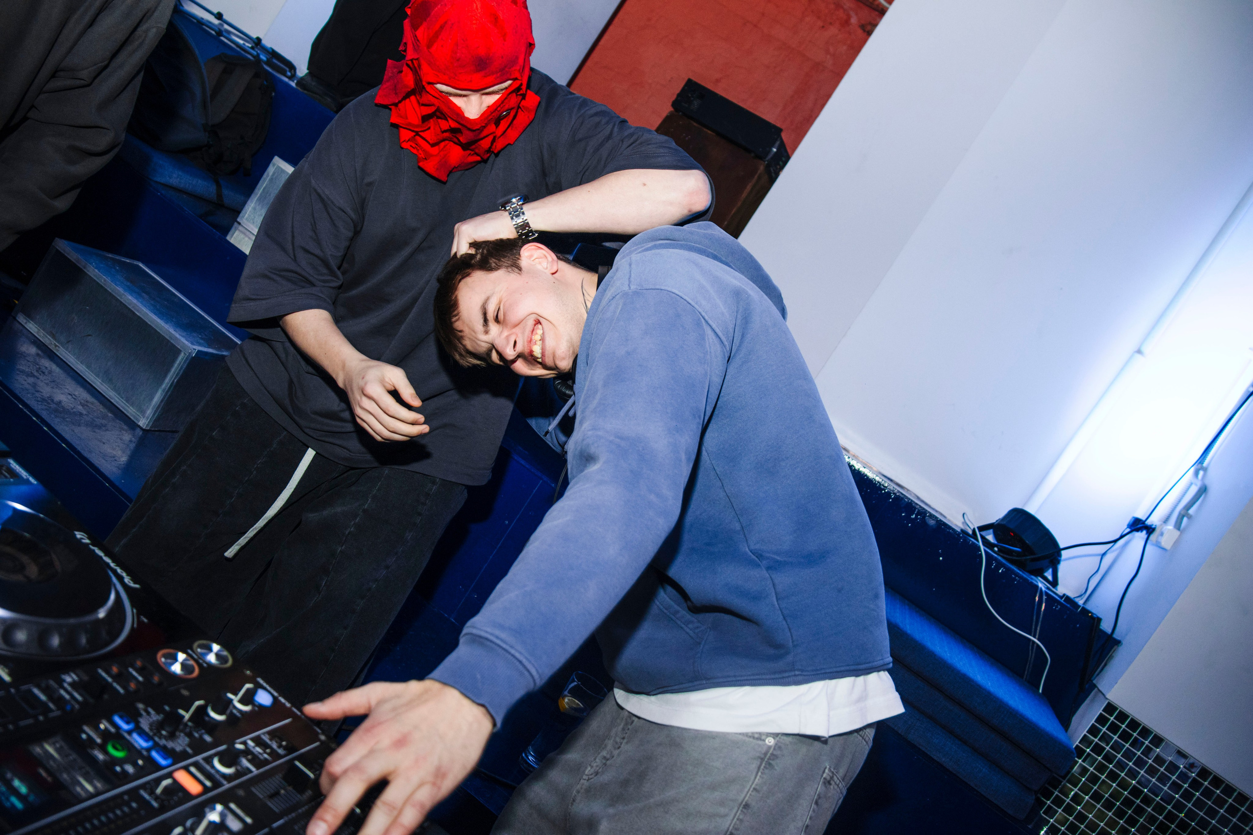 РОДНЯ. Electro_agent