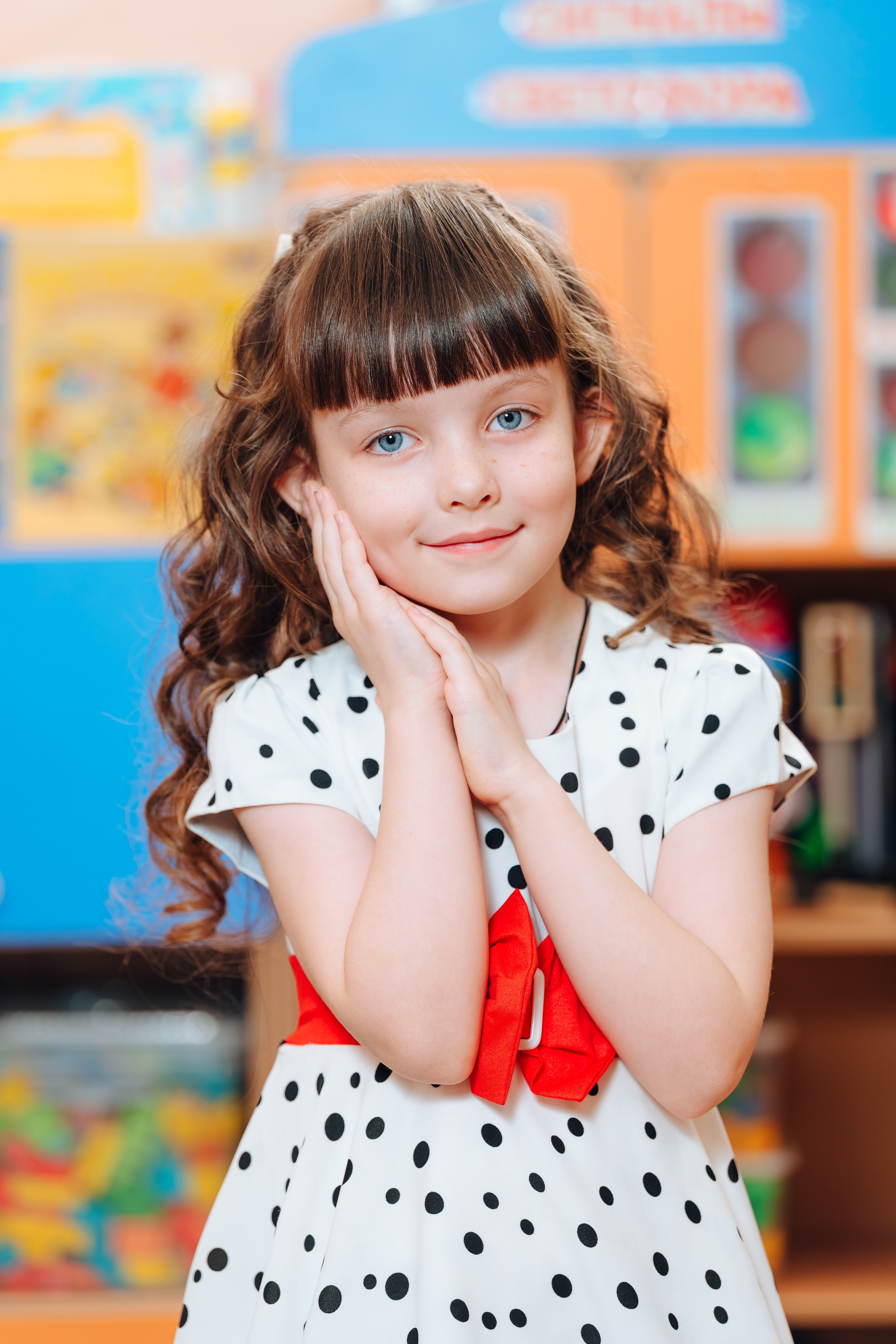 Портреты в интерьере группы. Детский и семейный фотограф Катерина Мишина