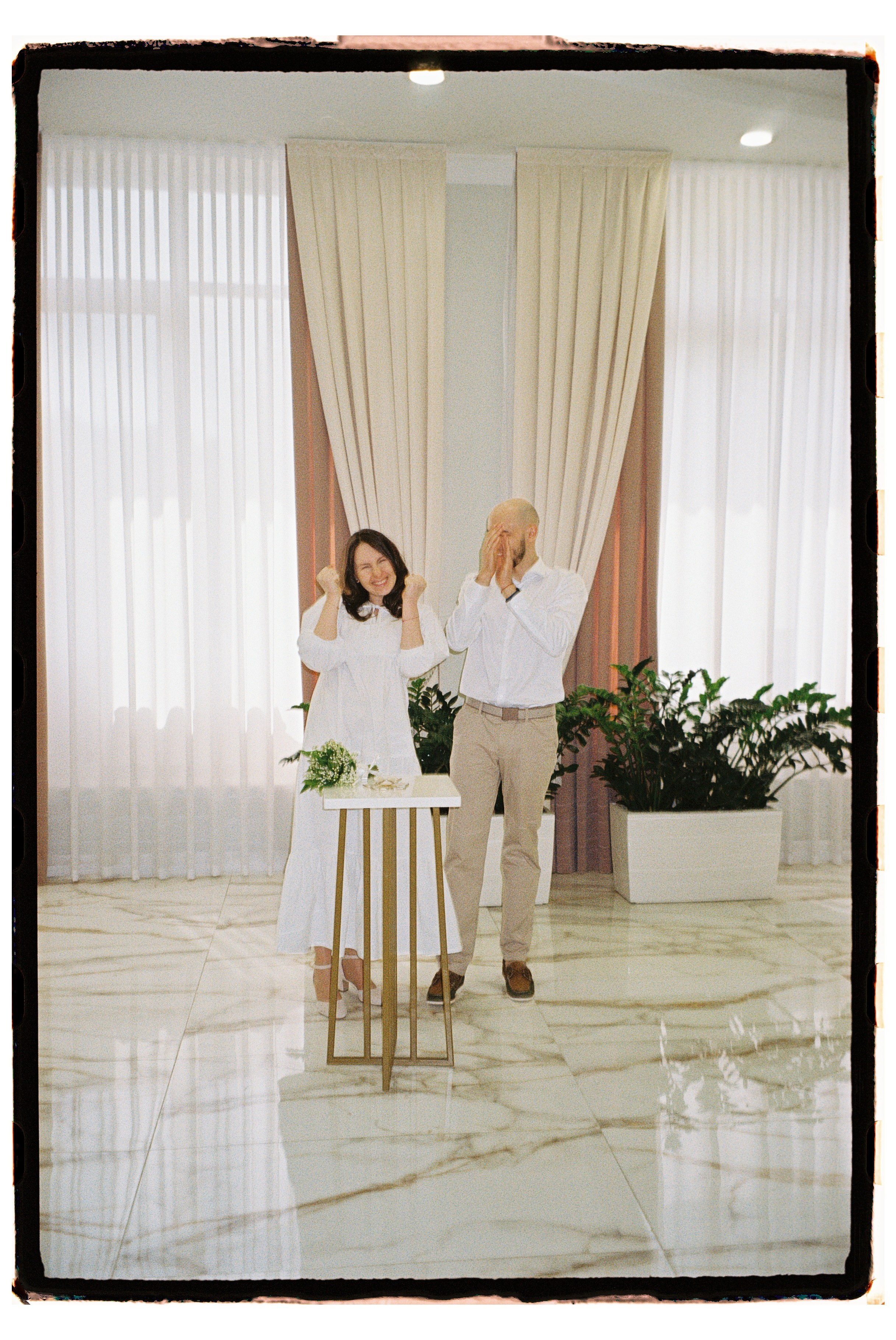 На плёнку (Максим и Алина). Фотограф в Москве — Евгения Прокопенко