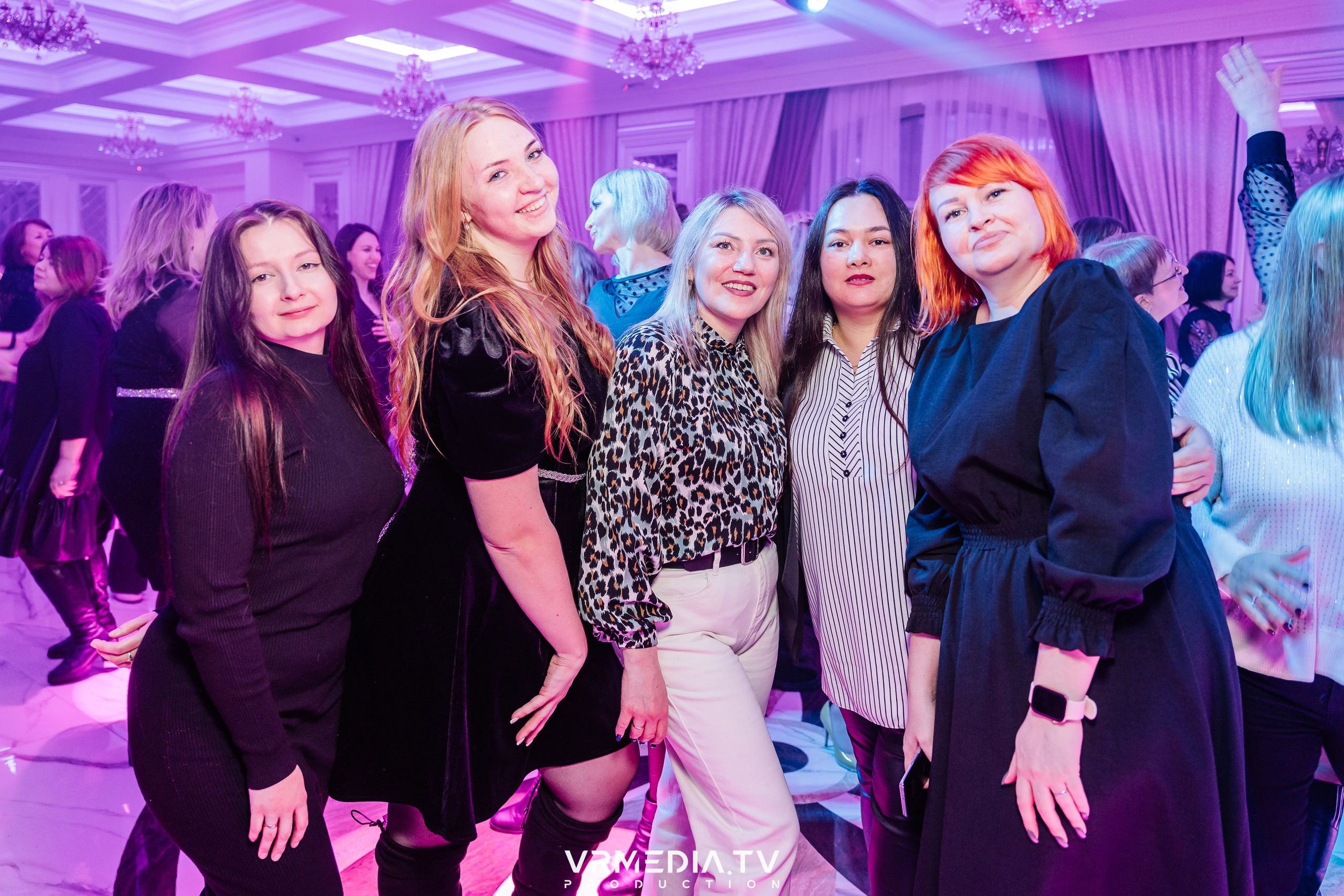 Международный женский день в ресторане «Лазурный берег»