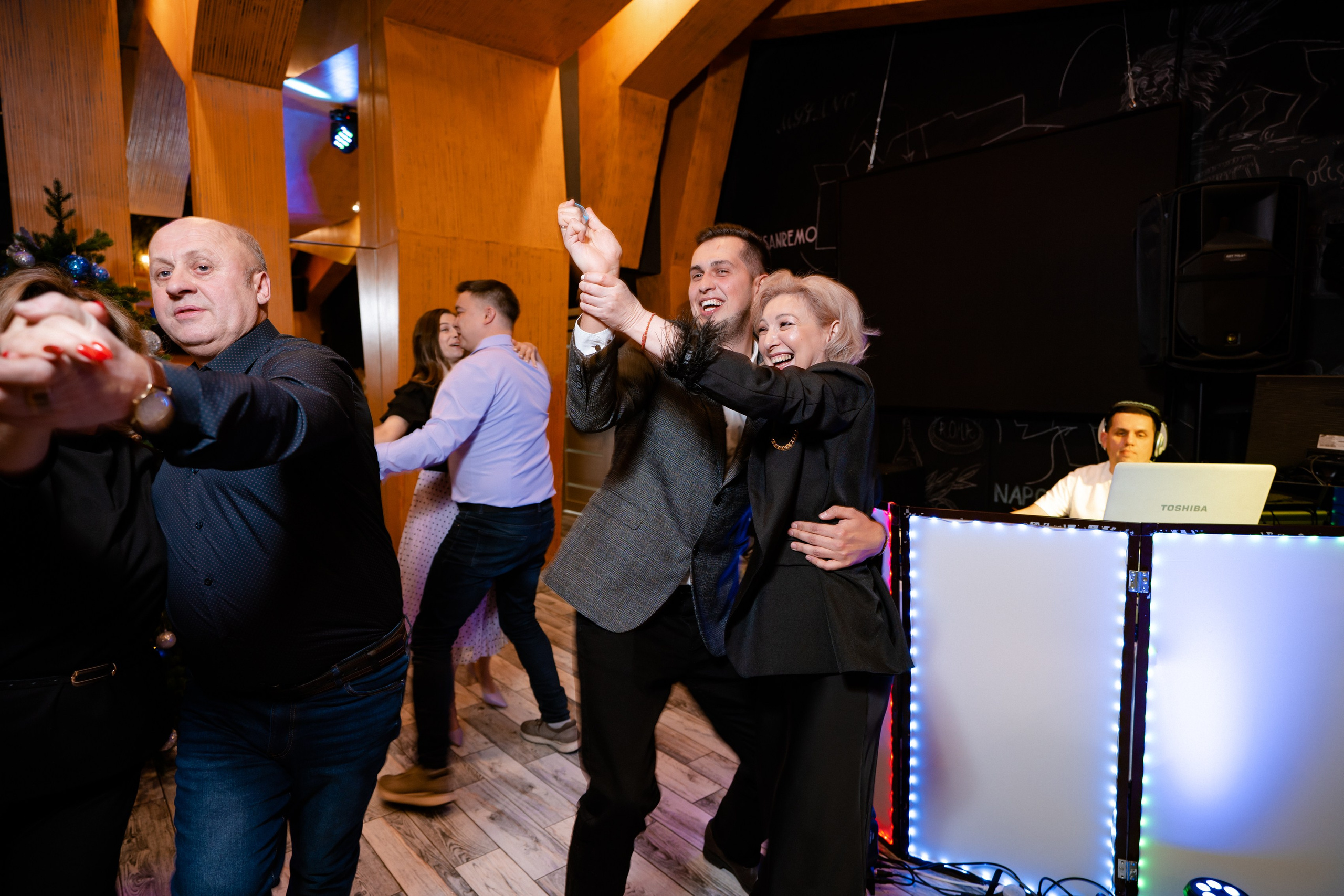 Корпоративная фотосъёмка для ТехноАвиа. Свадебный и репортажный фотограф в Уфе и по России