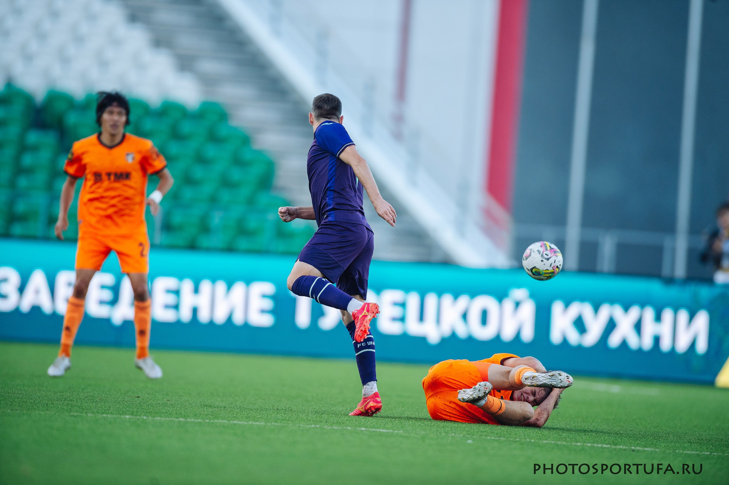 Россия — МЕЛБЕТ — Первая Лига. 5-й тур • 12 августа 2024, Уфа • ФК У. Спортивный фотограф в Уфе Евгений Буров