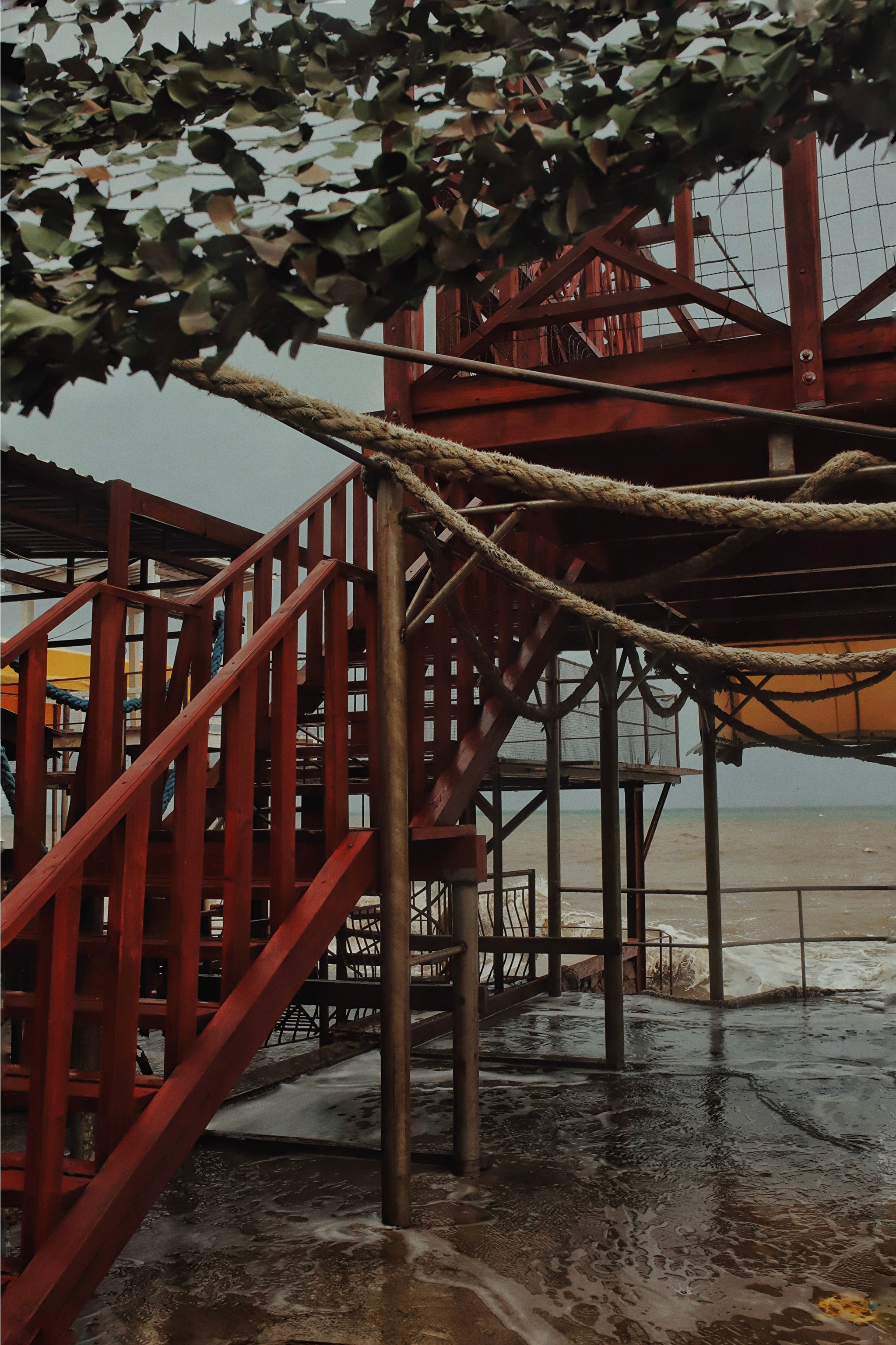 Шторм. Фотограф и видеограф в Санкт-Петербурге