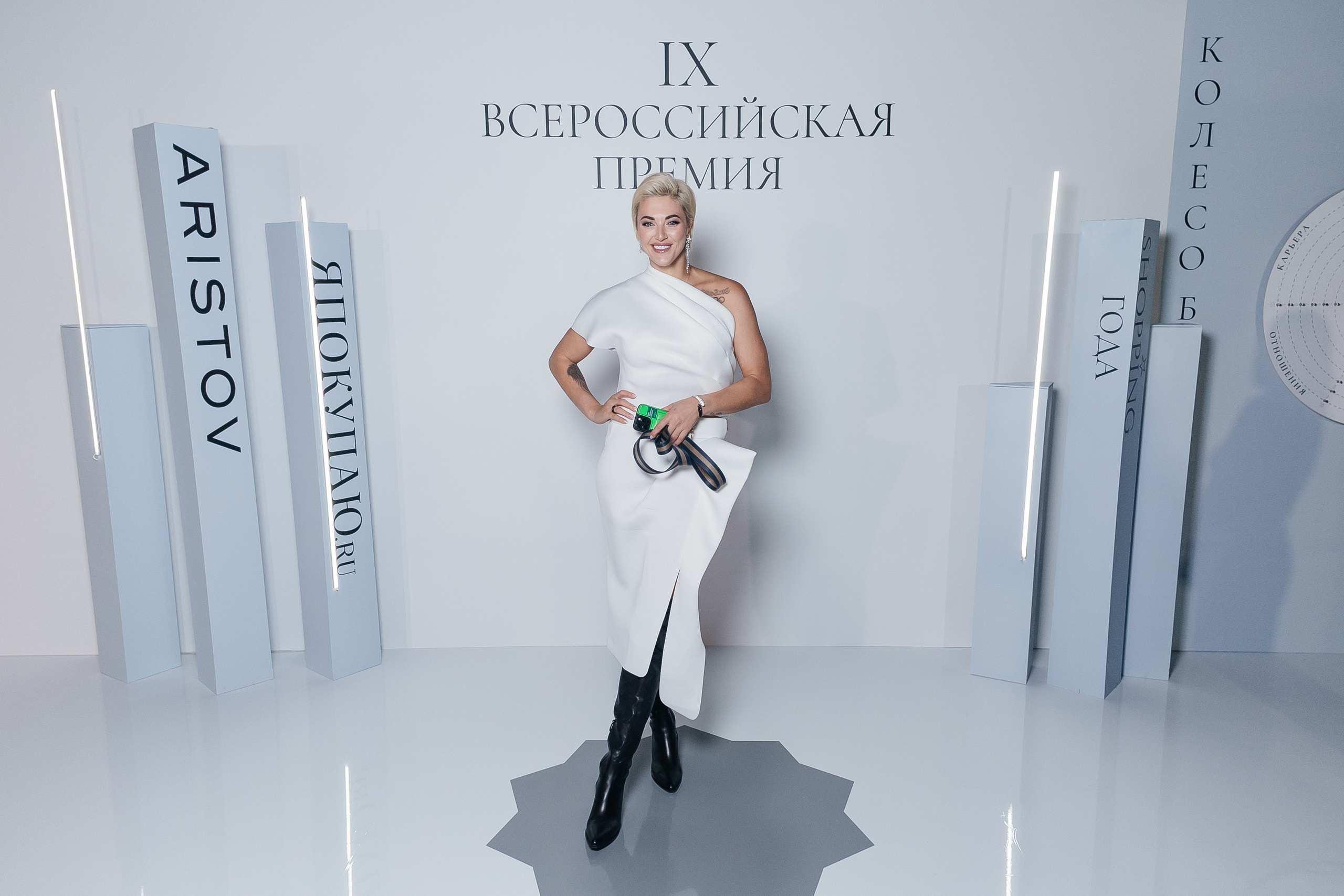 Церемония Shopping года 2024 в Ростове. Репортажный фотограф в городе Ростов-на-Дону Даниил Молодовский