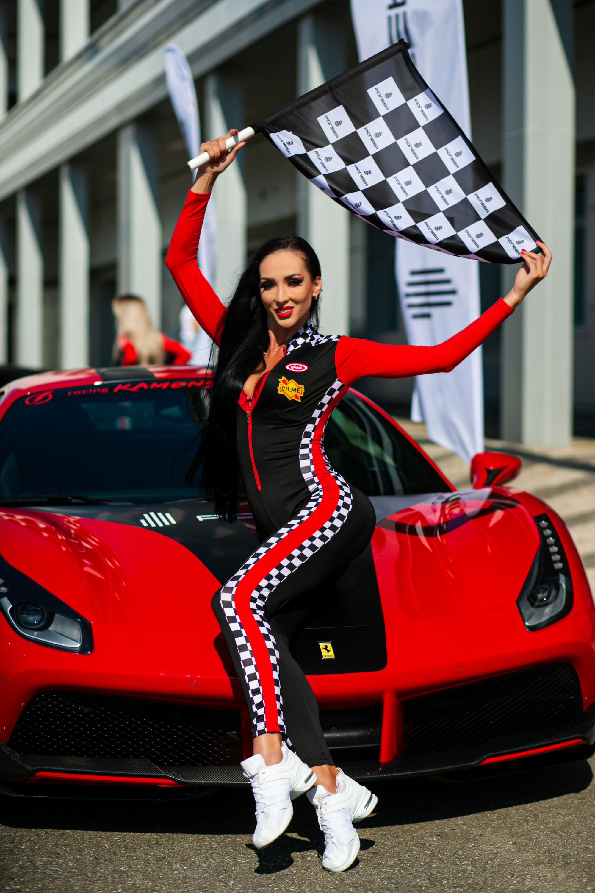 Italian Weekend Pioneer. Репортажный и fashion фотограф в Москве Сергей Бардин