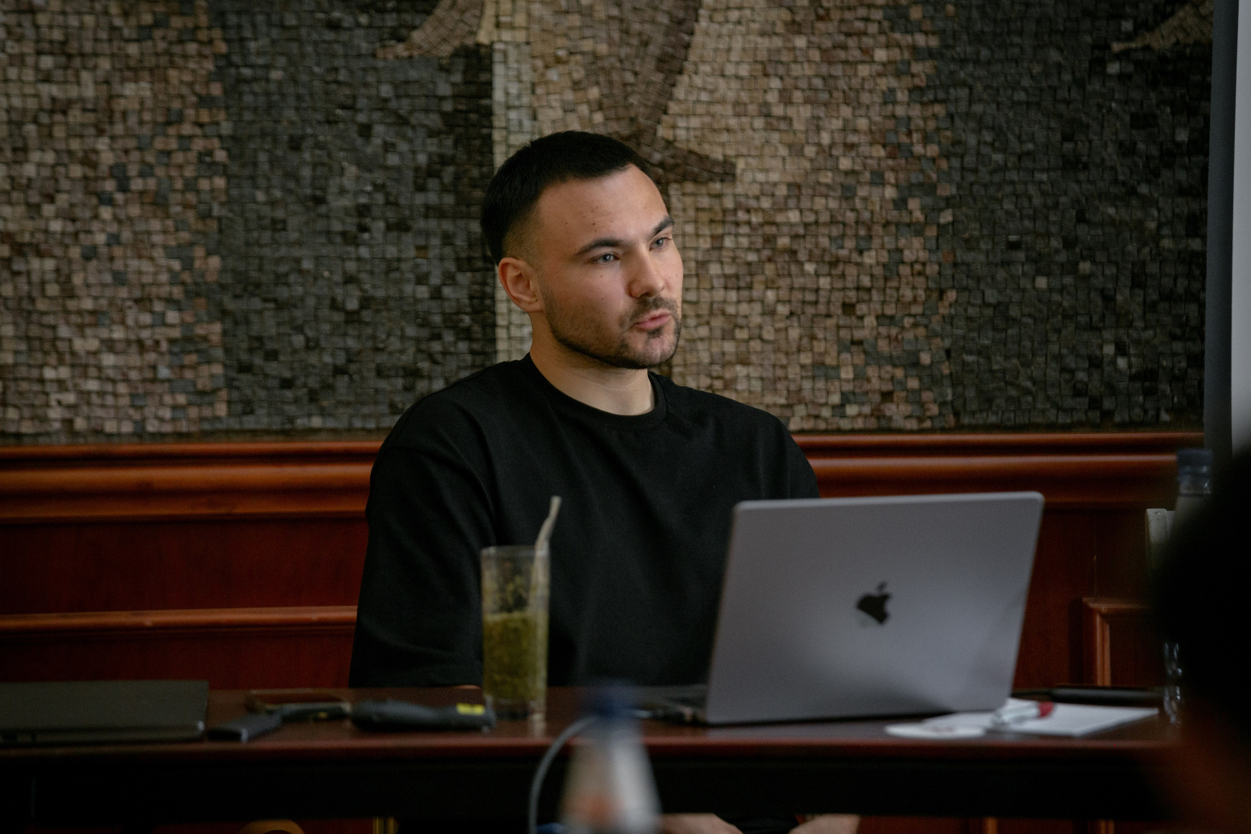 Мастер Класс Аяза Шабутдинова, в Армении (Like Сenter). Свадебный и Индивидуальный фотограф в Москве Акоп Арсенян