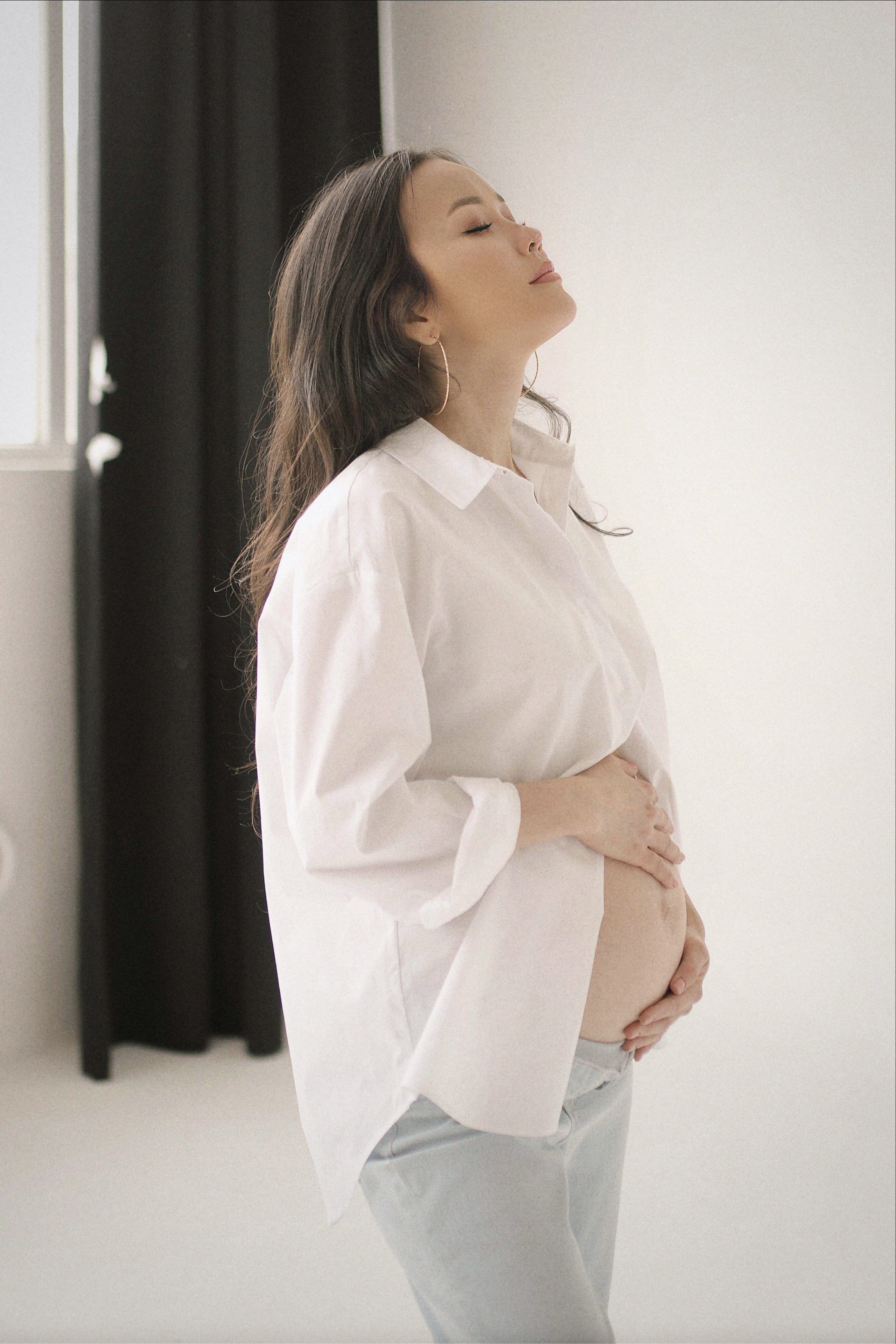 Евгения Ли. Фотостудия Алматы — 2 Stula.Studio | Аренда залов