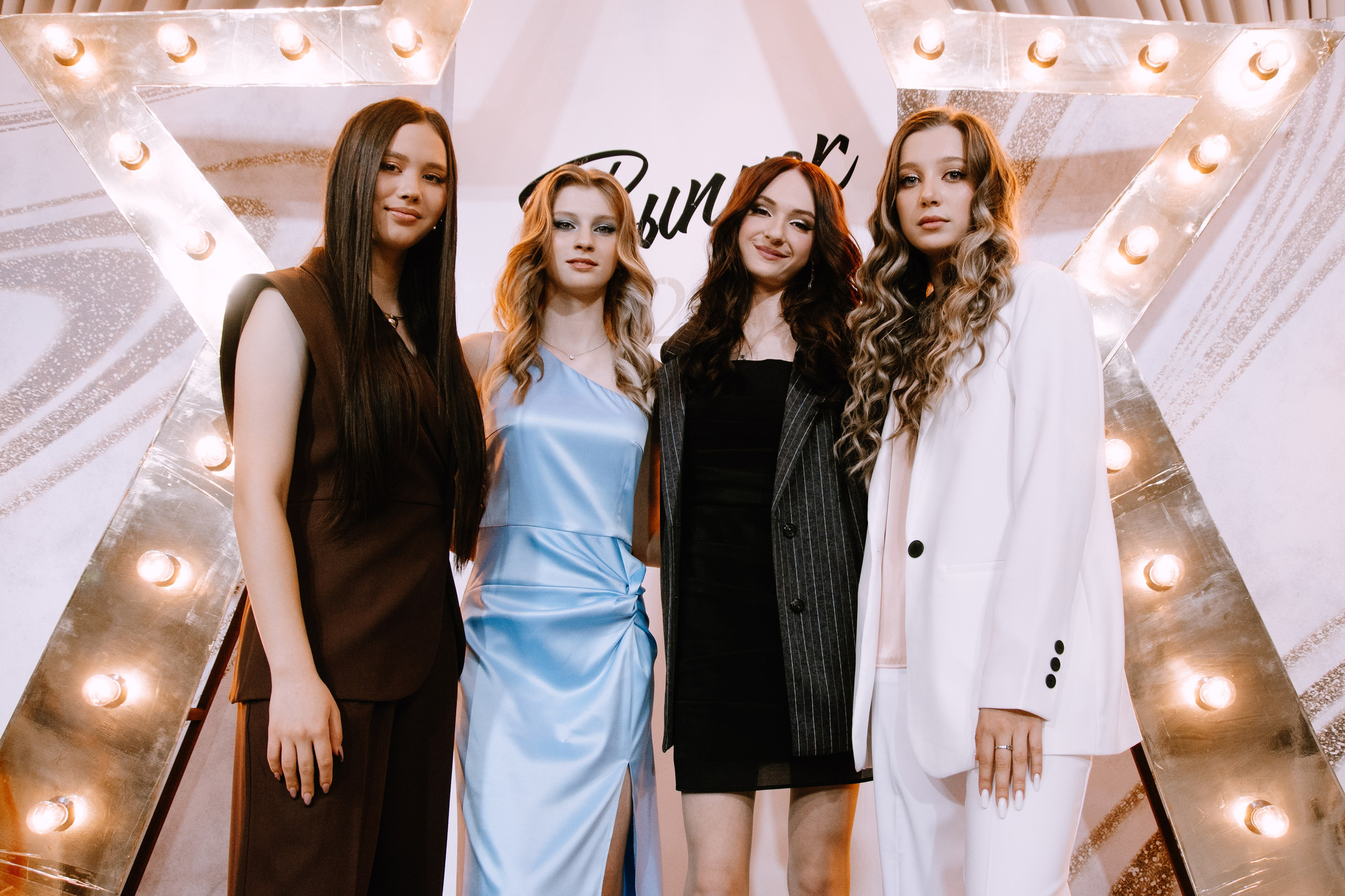 Выпускной 9 класс (Копейск). Фотограф в Челябинске Любовь Денисенко