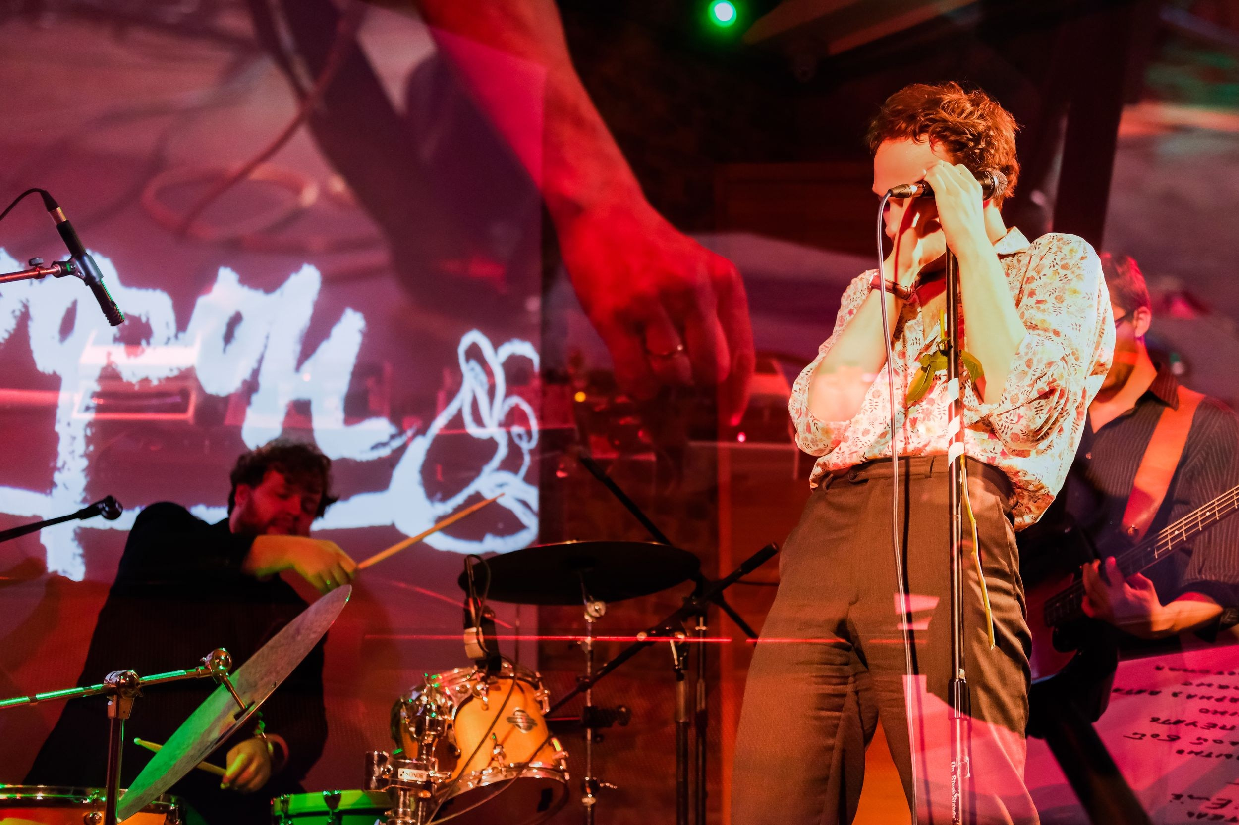 Диктофон. Репортажный фотограф Алексей Пирязев