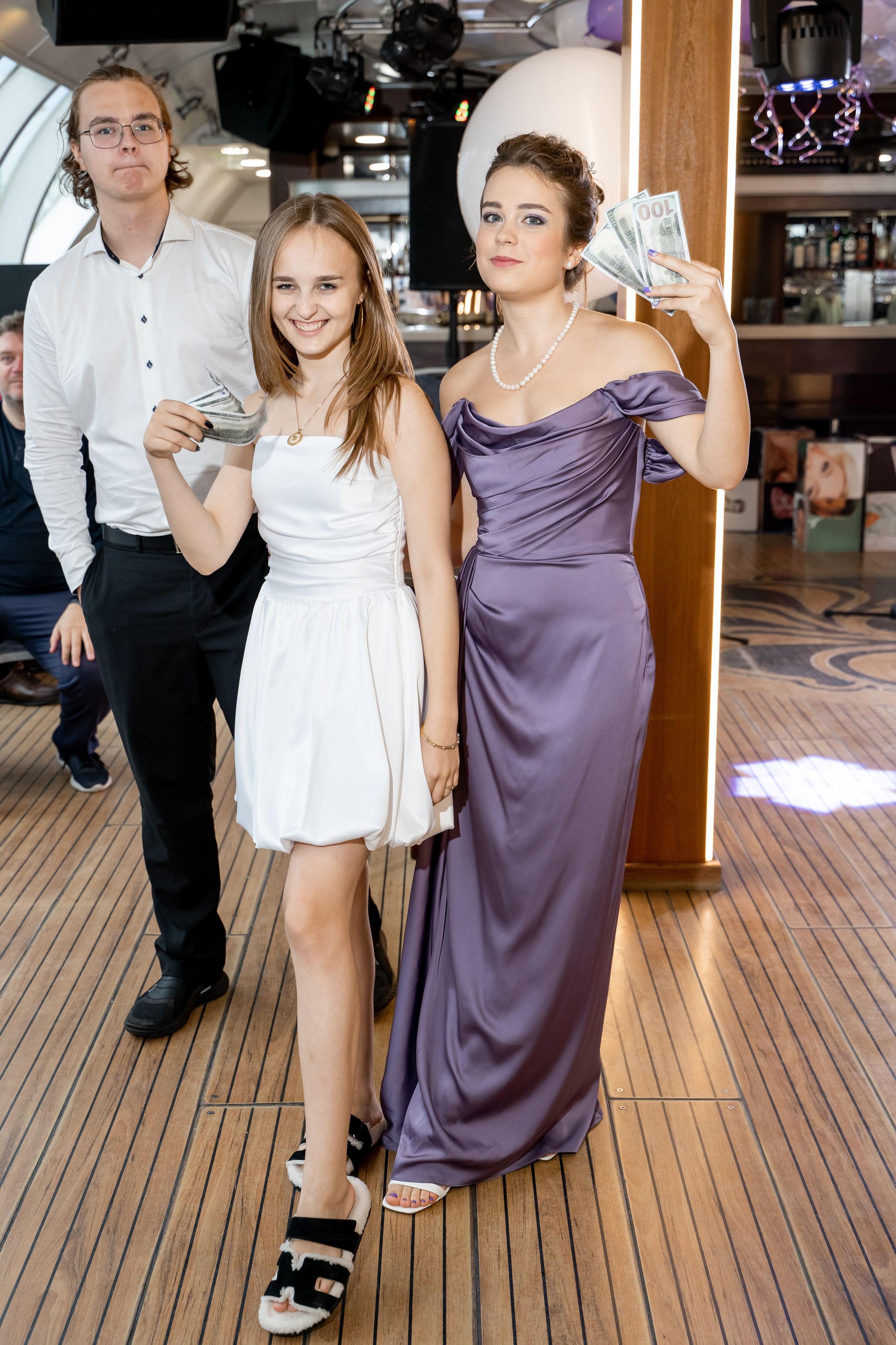 Репортаж мероприятия, репортажная съемка в Москве и Московской области, фотограф на мероприятие, фотосъемка юбилея, репортаж свадьбы, event, фотосессия на фотозоне, фотограф на юбилей, фотограф на день рождения, репортажный фотограф, съемка мероприятия, съемка на фотозоне, фотограф на корпоратив, фотограф на свадьбу, фотограф на детский праздник, фотограф на выпускной. 