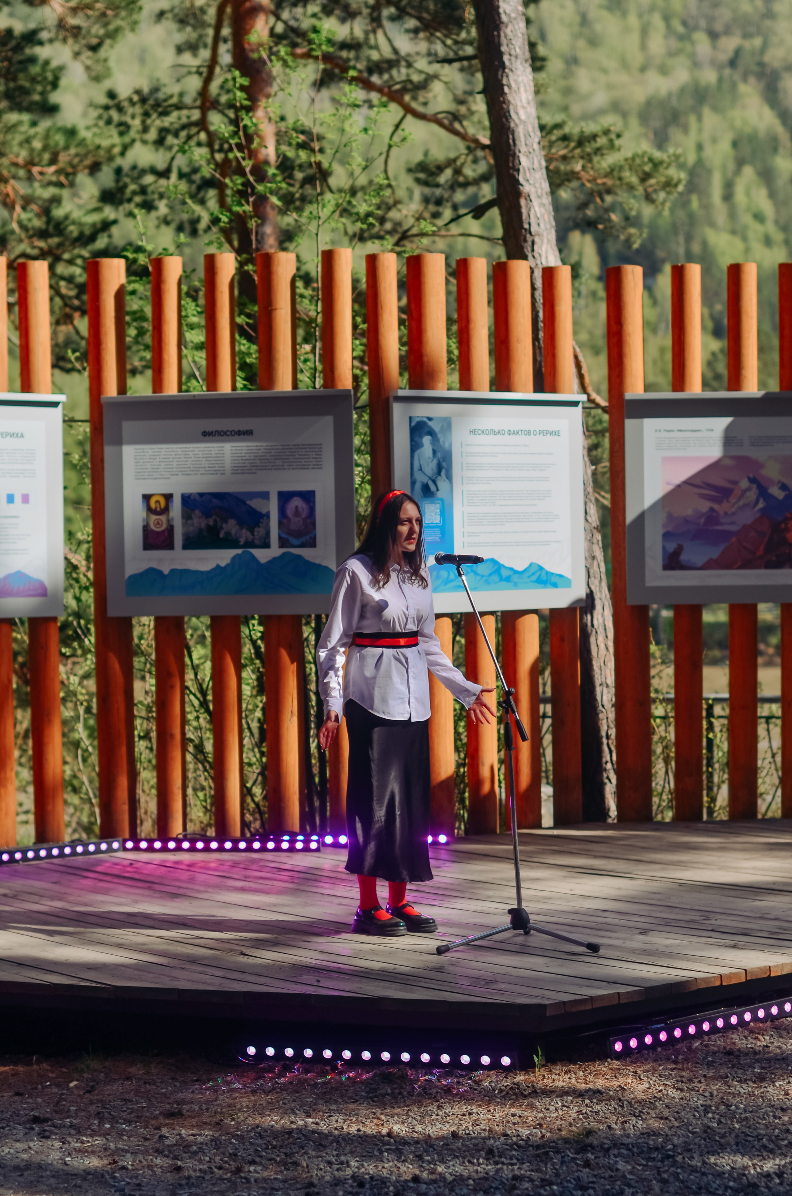 Фестиваль «Цветение Маральника на Алтае 2025». Фоторепортаж. Денисова Аля — фотограф для парных съемок и индивидуальных историй в Барнауле