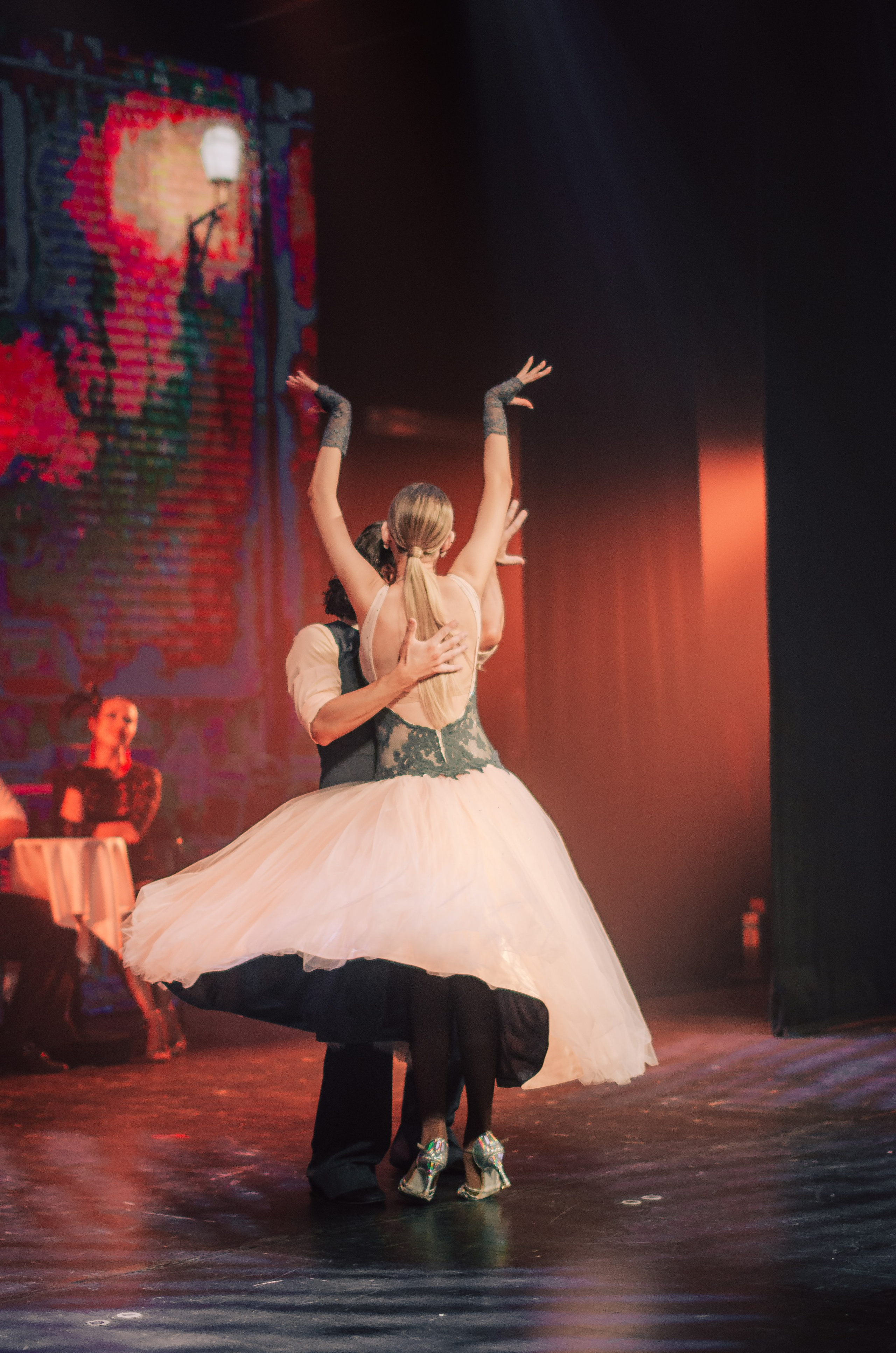 Фоторепортаж танцевального мероприятия. Денисова Аля — фотограф для парных съемок и индивидуальных историй в Барнауле