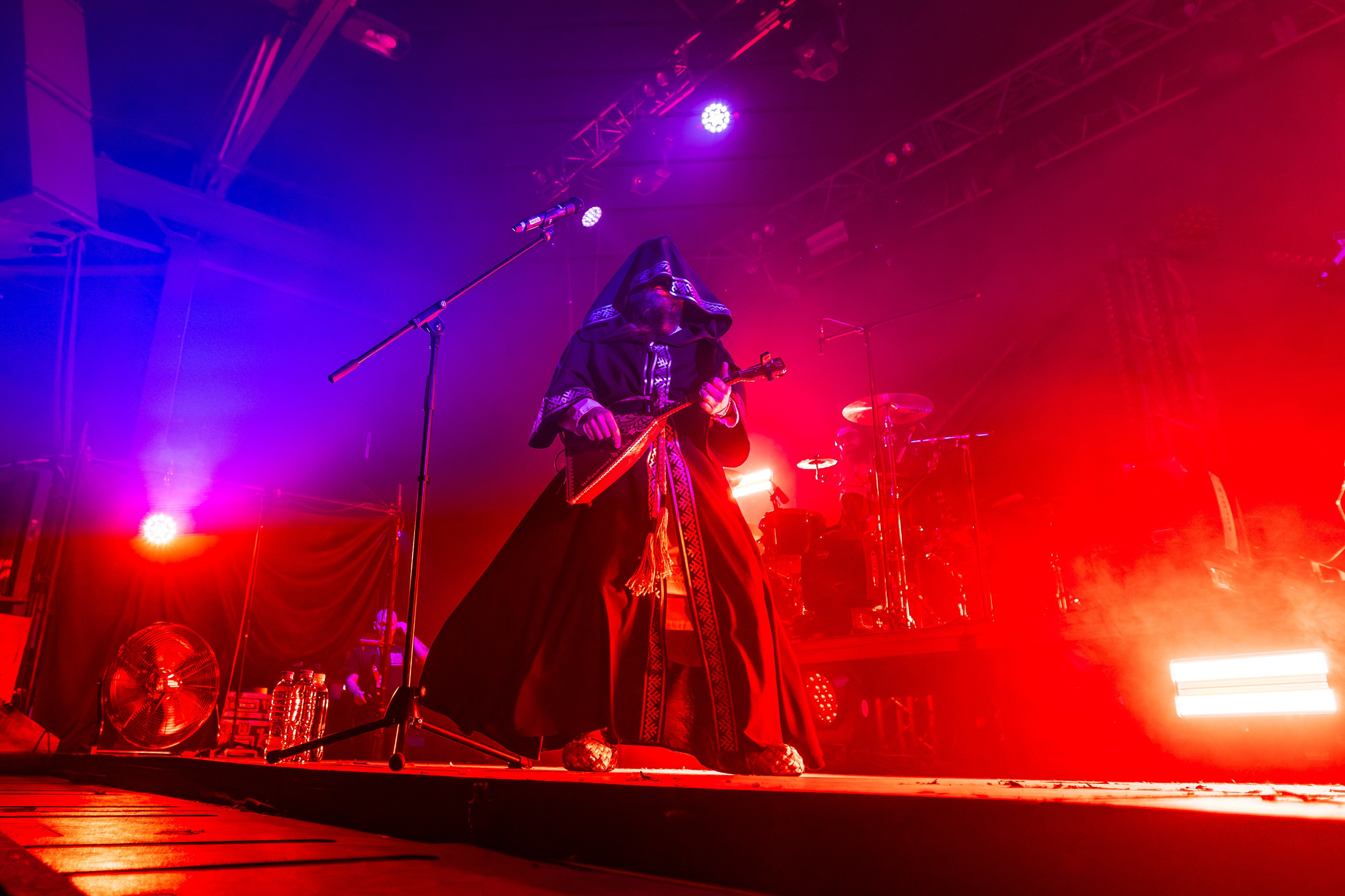 Нейромонах Феофан | 15 лет. Репортажный фотограф Екатеринбург | Яркий, качественный репортаж | Концерты, клубы, репортаж, праздники, корпоративы