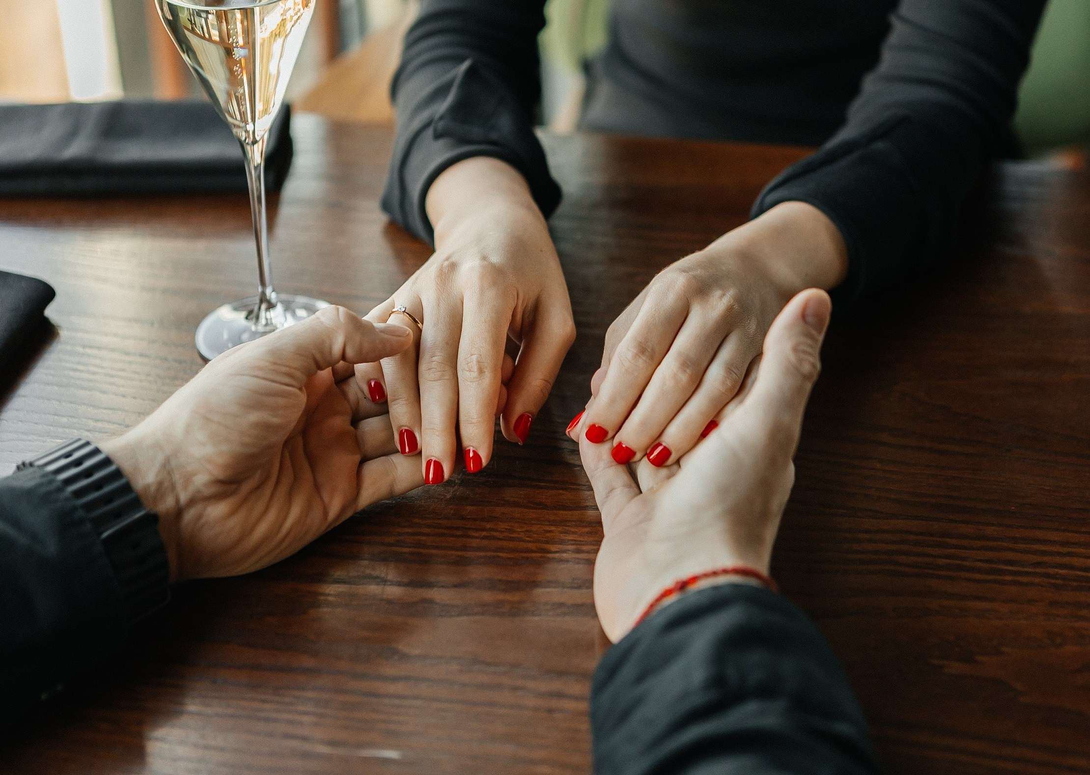 Предложение руки и сердца. Ресторан F11❤. Репортажный и свадебный фотограф в Санкт-Петербурге Романов Вадим