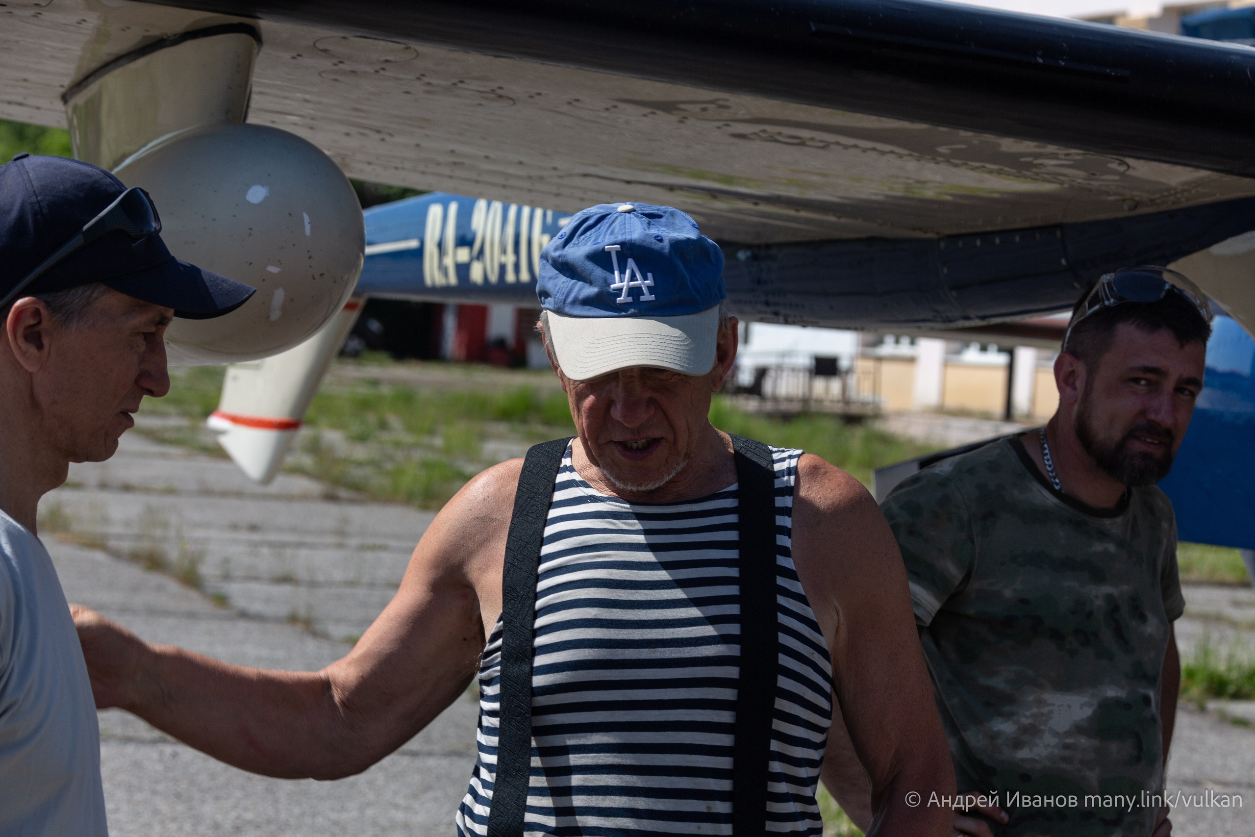 Полёт на Иссык-Куль — конференция Кругосветчиков (2025г). Фотоальбом показывающий увлекательный мир авиации и мир медведей Андрея Иванова