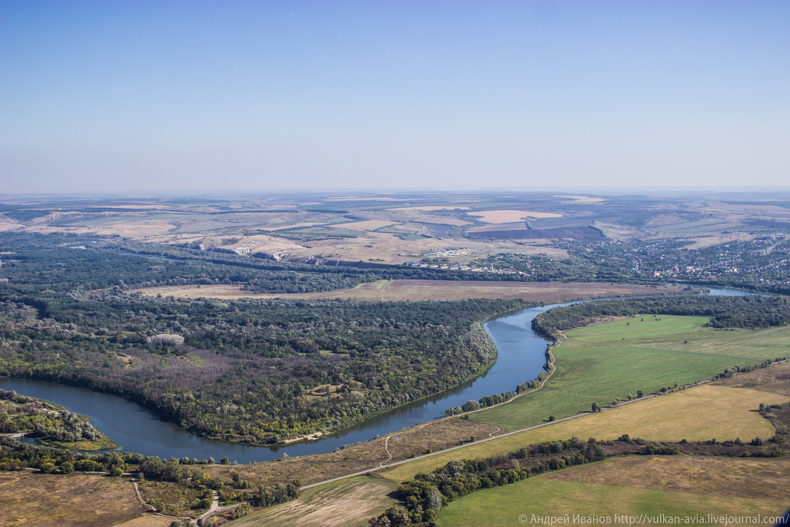 Волгодонск аэр. Потапов слёт «Небо для всех» (2021 г.). Фотоальбом показывающий увлекательный мир авиации и мир медведей Андрея Иванова