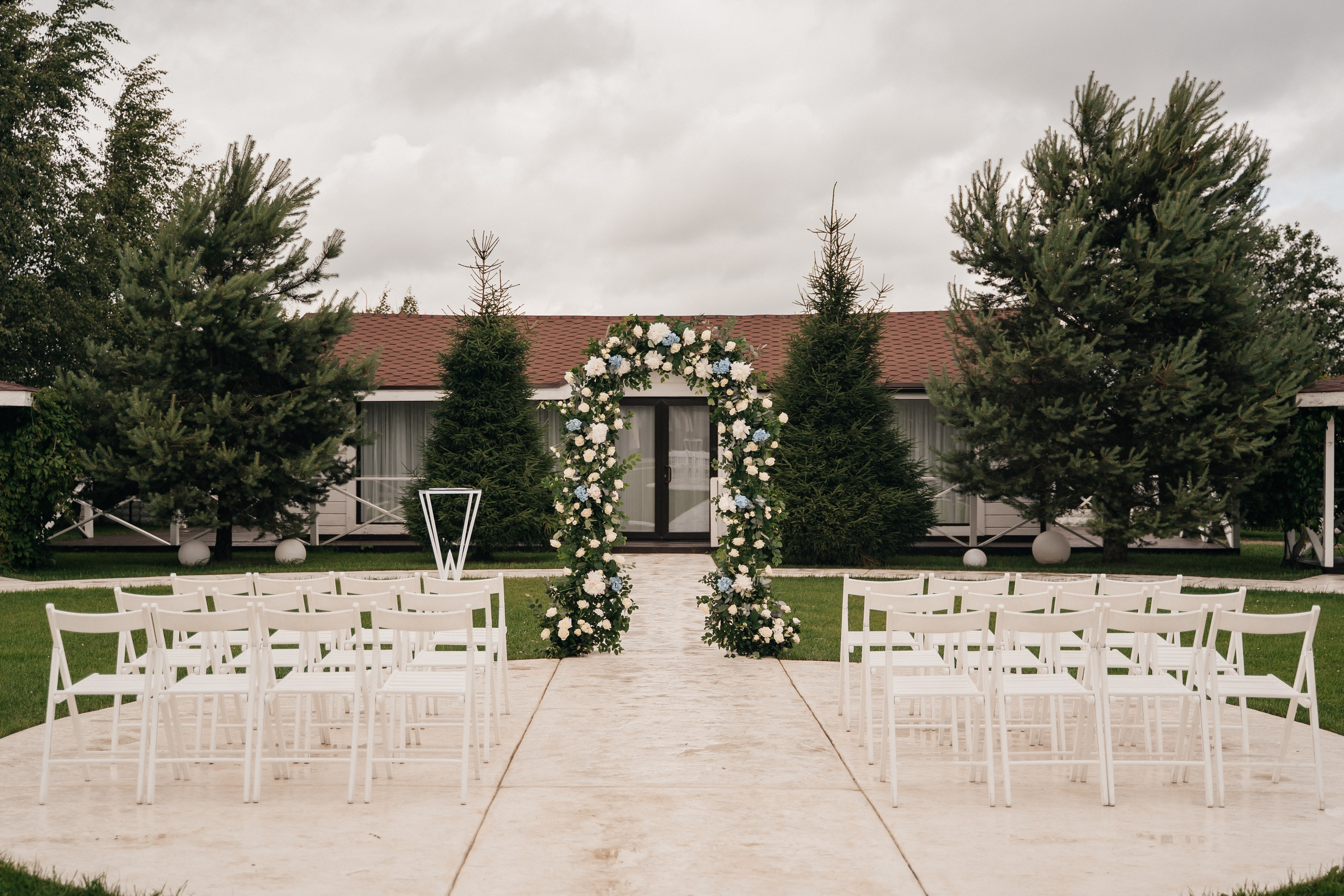 Wedding «Laugh and cry». Свадебные фотограф и видеограф Наталья и Анатолий Новиковы СПб