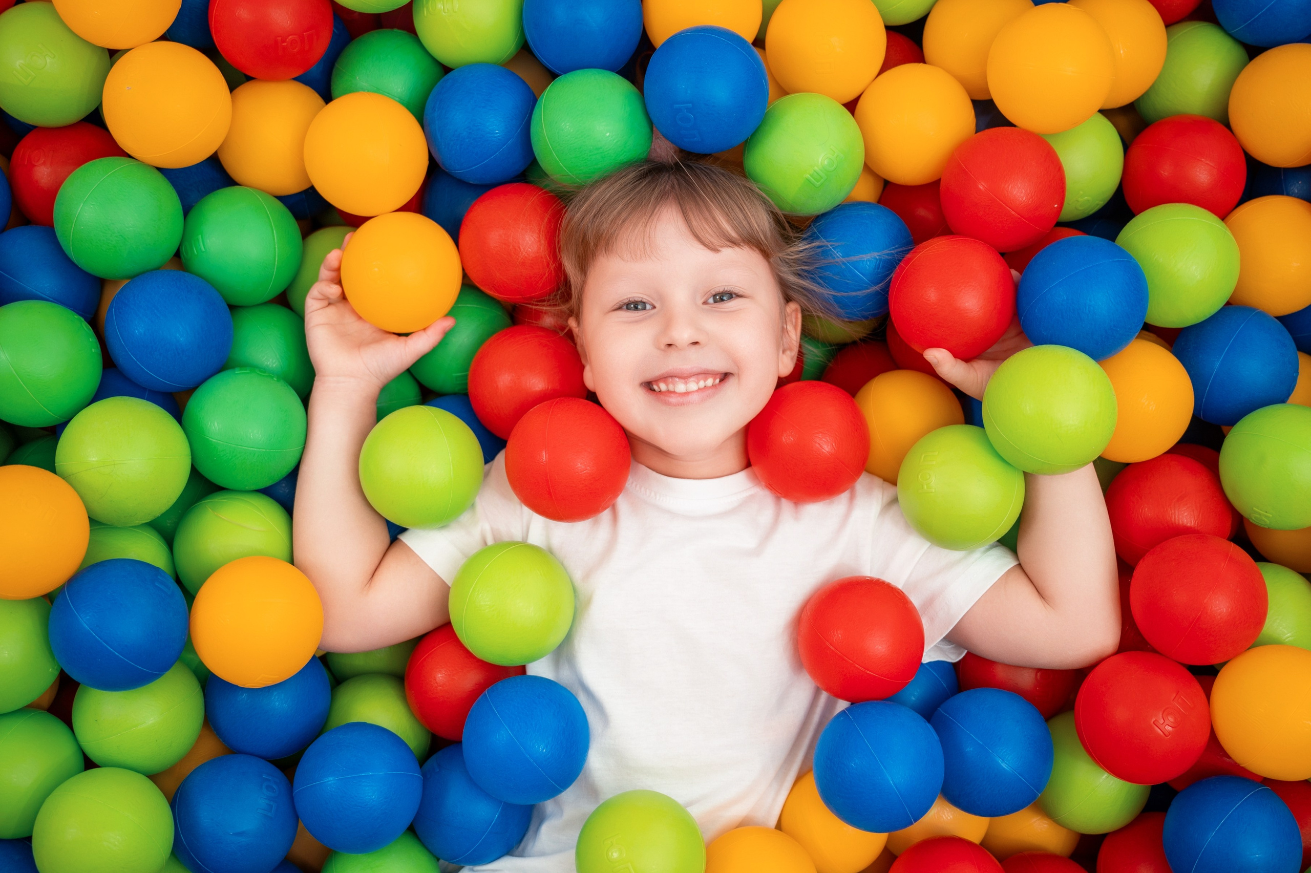 Детские выпускные фото Нижневартовск | Портфолио фотографа. AR-t студия «Альбом+», г. Нижневартовск