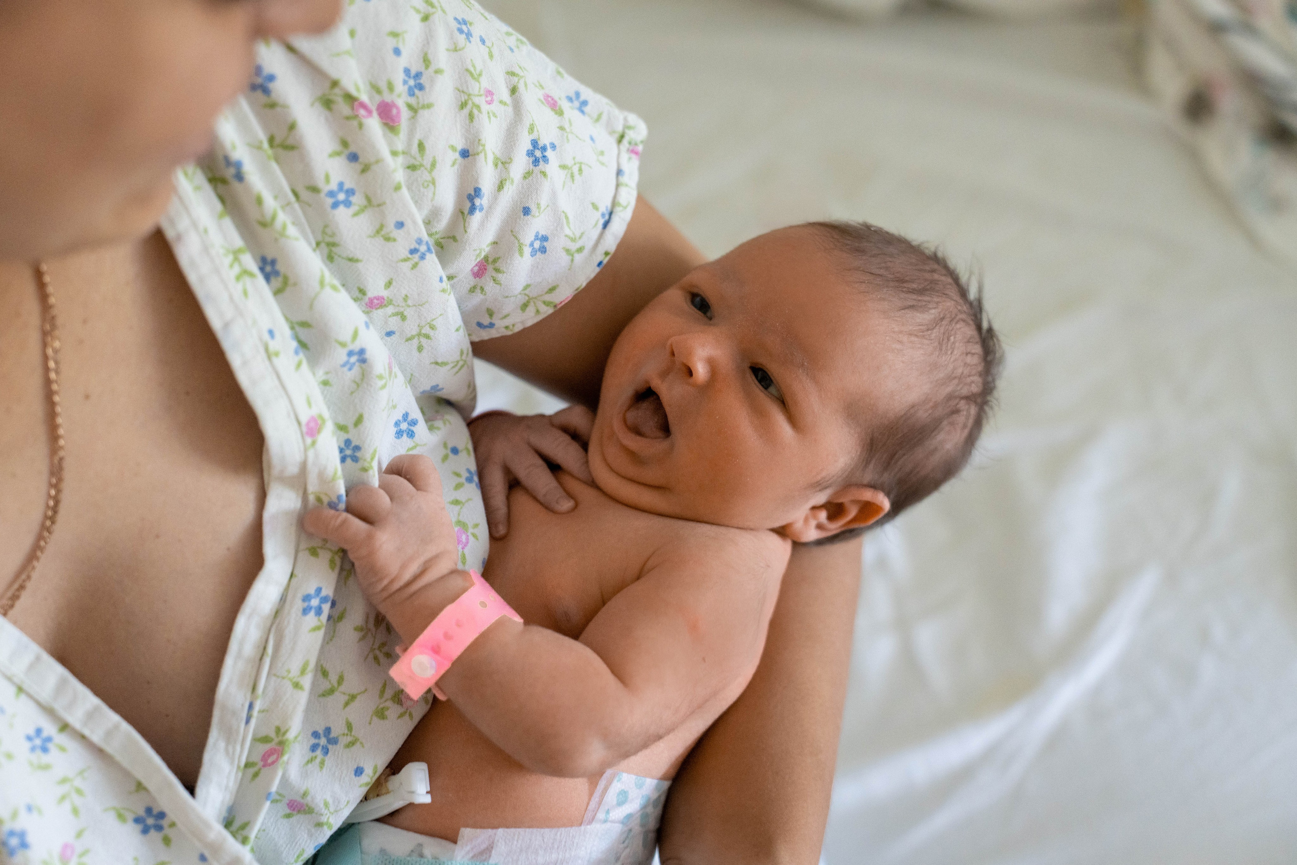 Выписка из роддома. Фотограф на Крещение и Венчание в Туле, детский и семейный фотограф