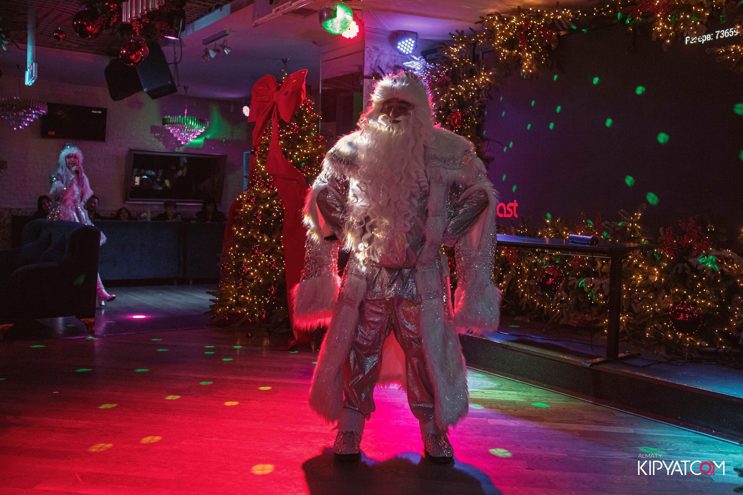 УХО И МЕДВЕДЬ НА КУРМАНГАЗЫ. КИПЯТКОМ АЛМАТЫ! Фотосъемка мероприятий в Алматы