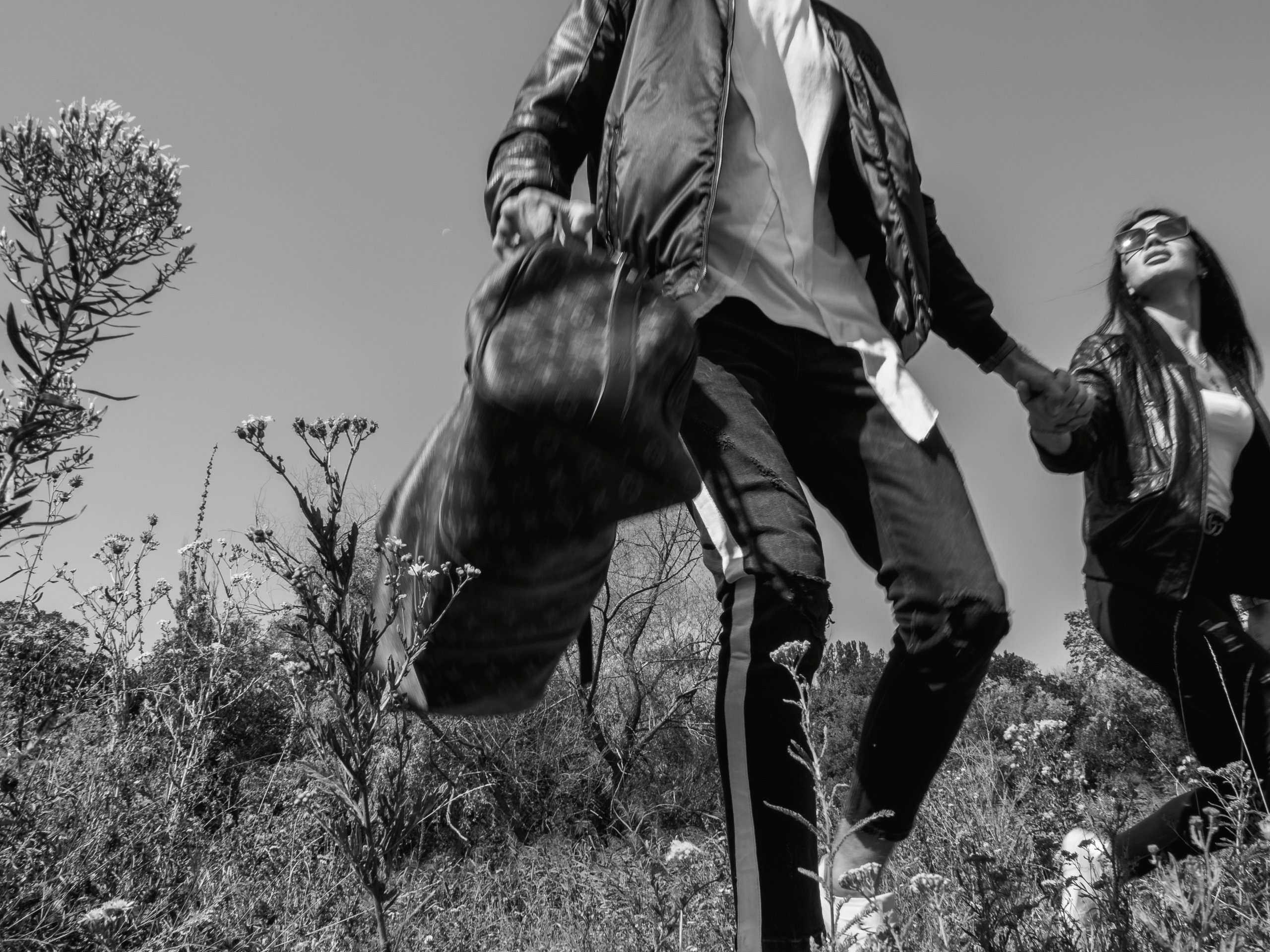 «Бонни и Клайд или приключение модной сумки». Бизнес, мужской фотограф в Краснодаре | Аксёнов Алексей Владимирович