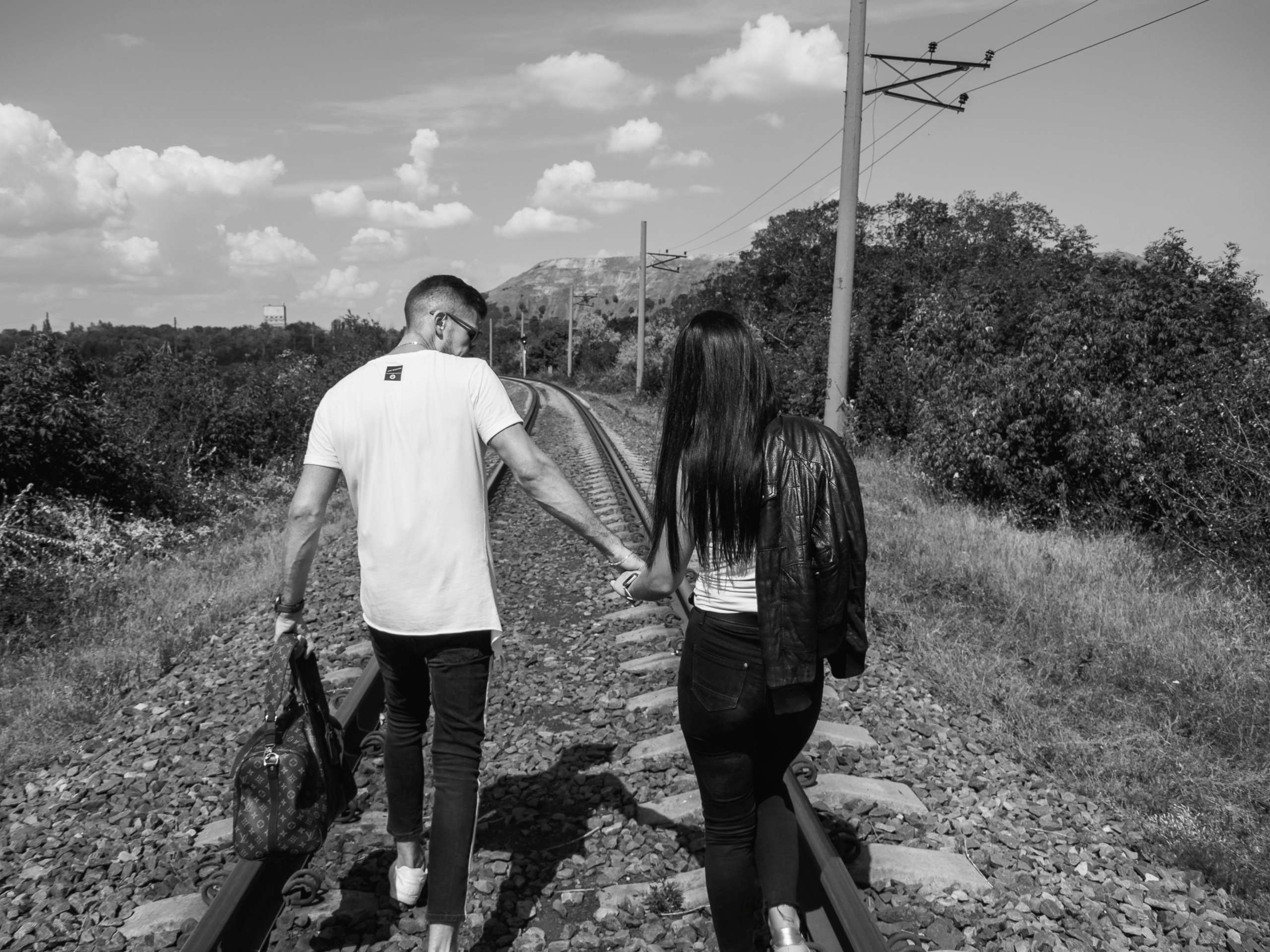 «Бонни и Клайд или приключение модной сумки». Бизнес, мужской фотограф в Краснодаре | Аксёнов Алексей Владимирович