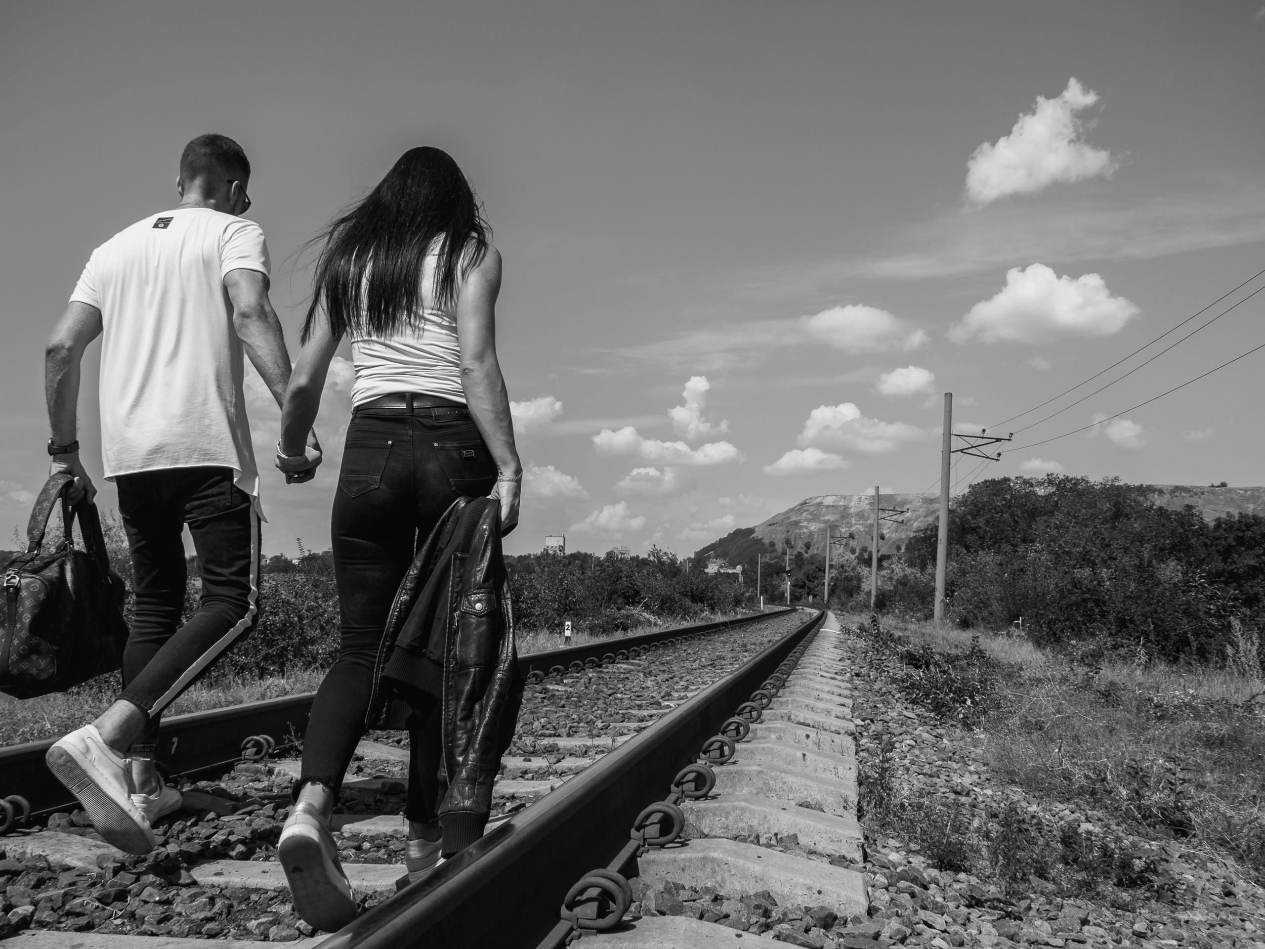 «Бонни и Клайд или приключение модной сумки». Бизнес, мужской фотограф в Краснодаре | Аксёнов Алексей Владимирович