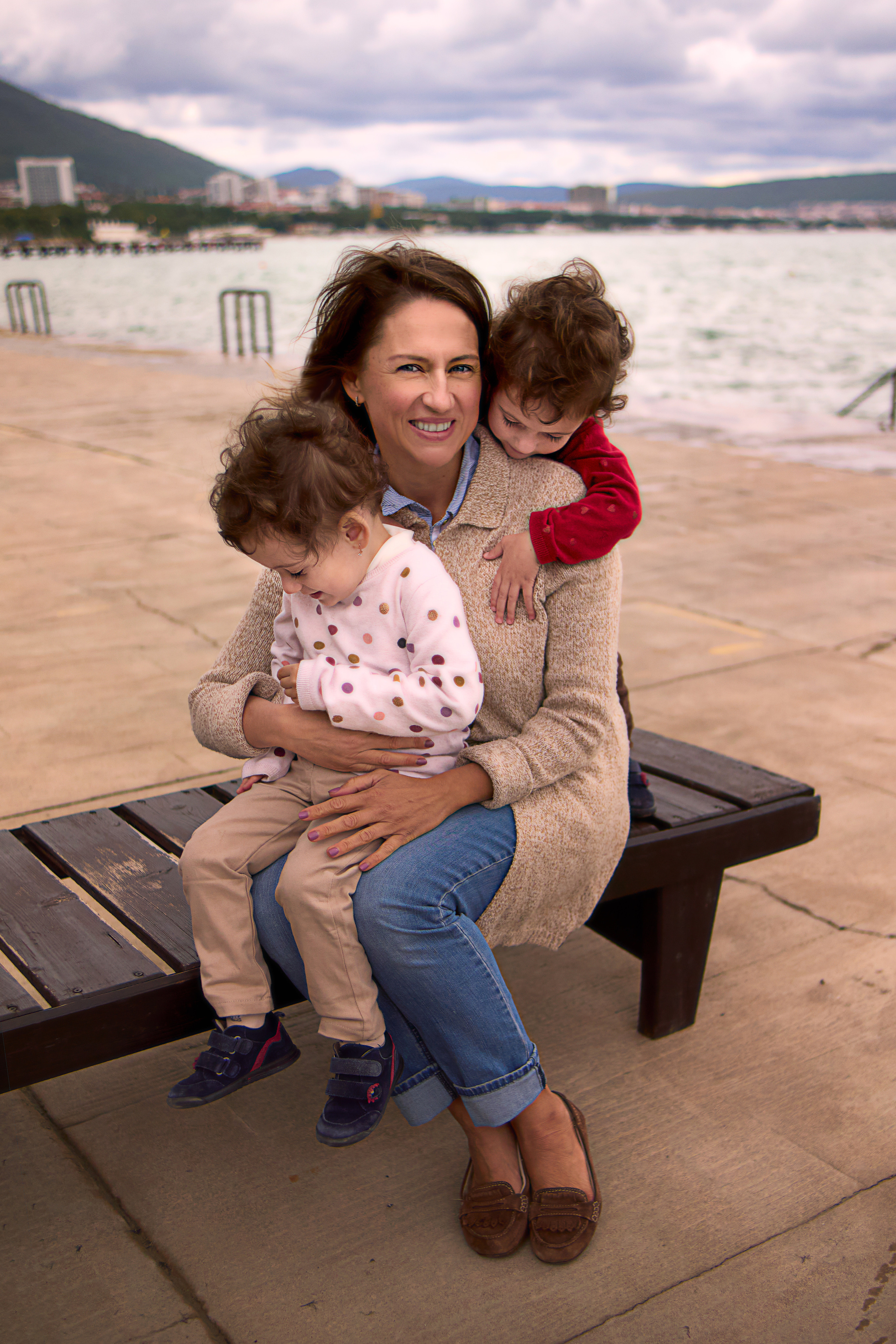 Фотосессия на день рождения Эвы и Мии в Геленджике