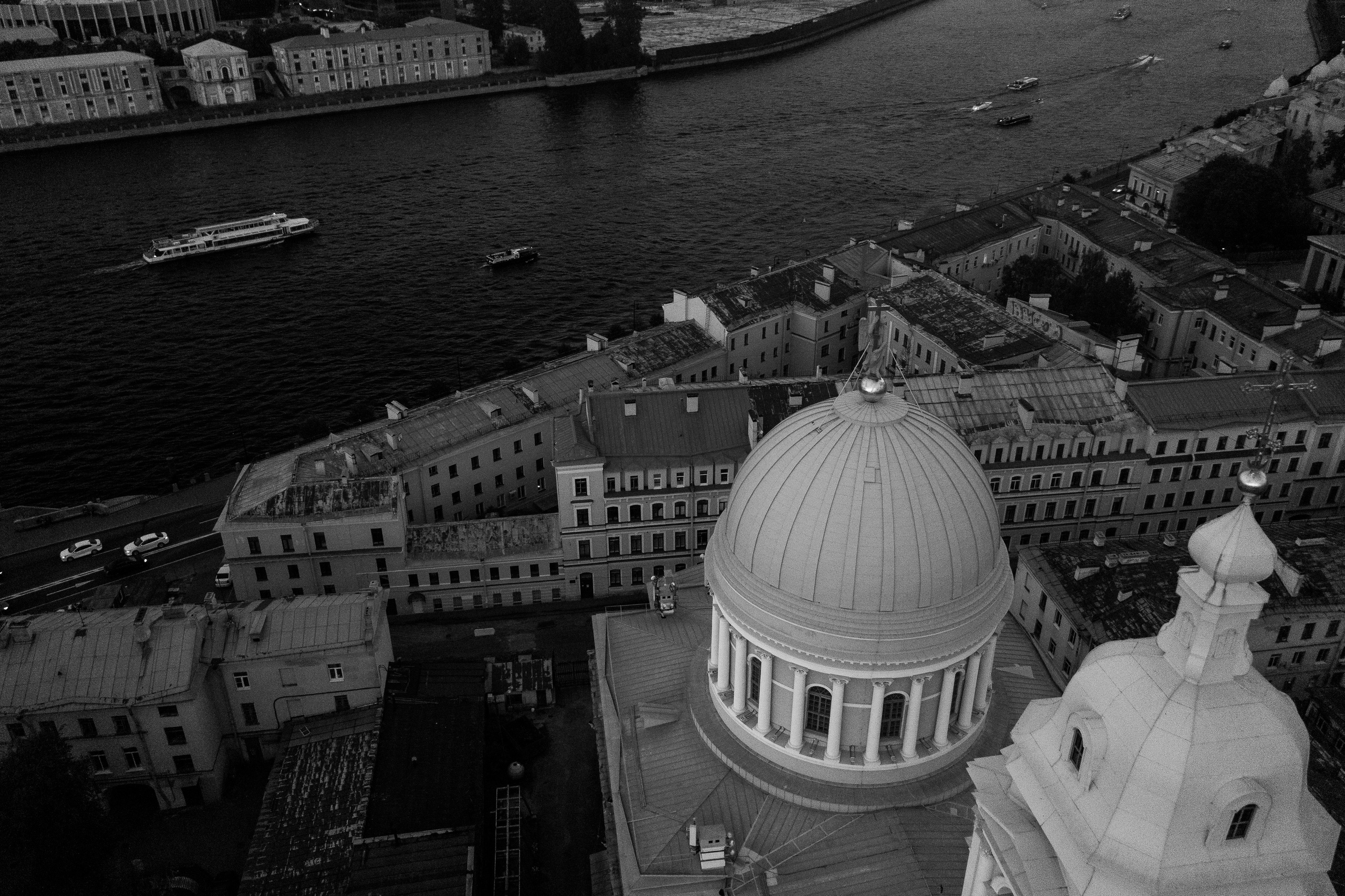 Проект Крыши Васильевского острова для УК МИР. Портретный фотограф Санкт-Петербург и Москва Дарья Румянцева