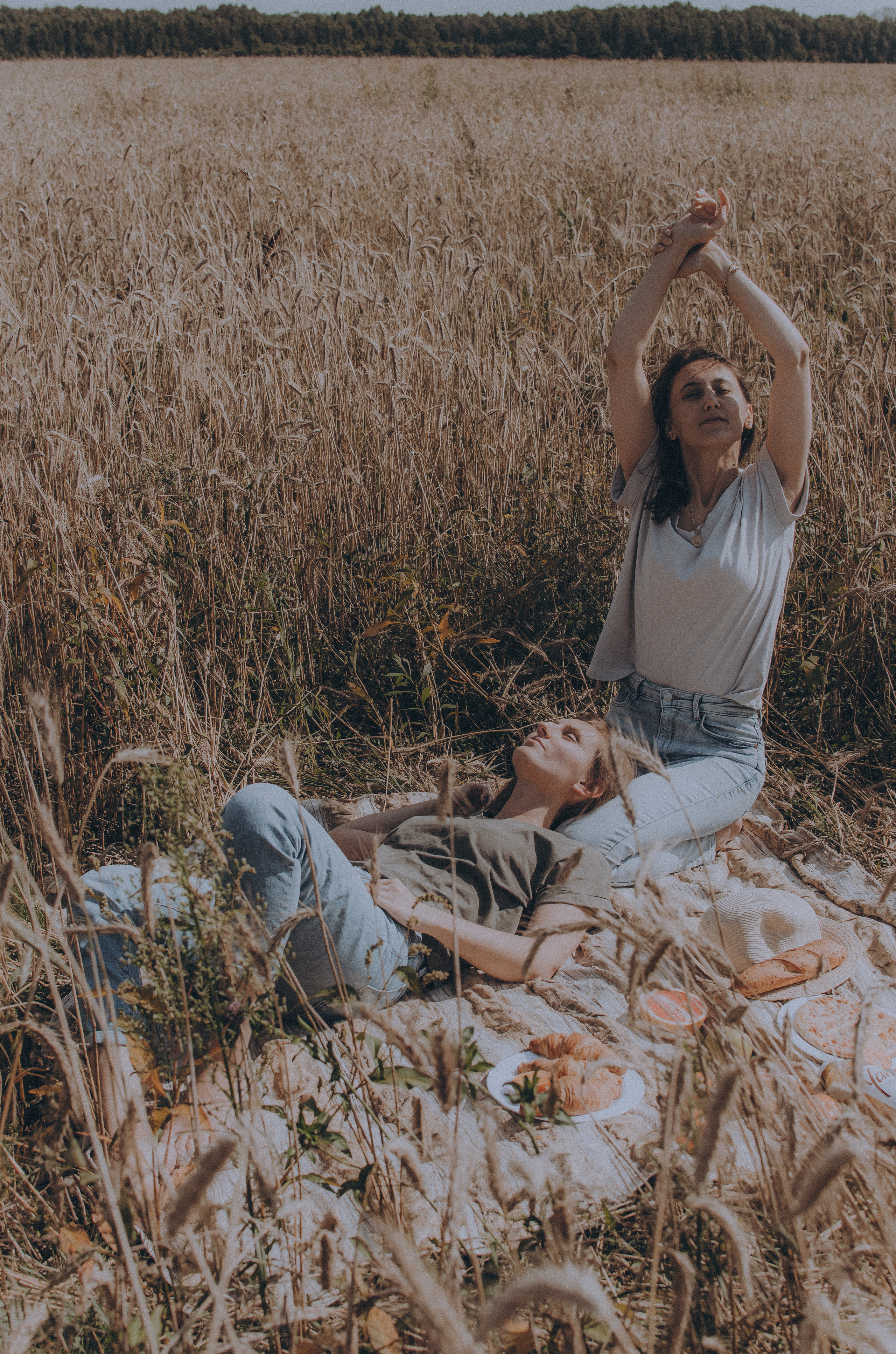 Мила и Аня. Фотограф Кристина Пархоменко