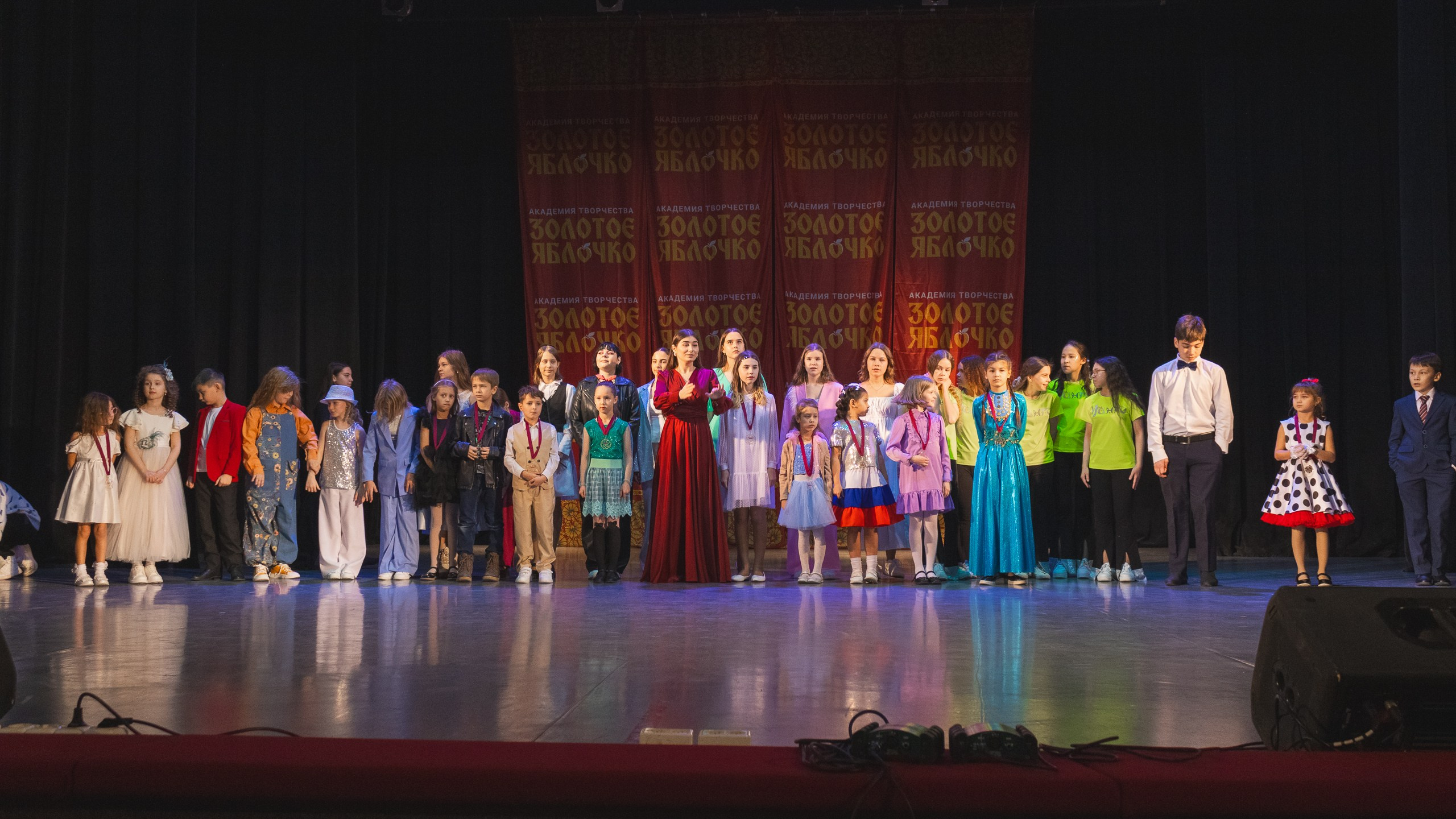 16 ноября, г. Уфа. Золотое яблочко