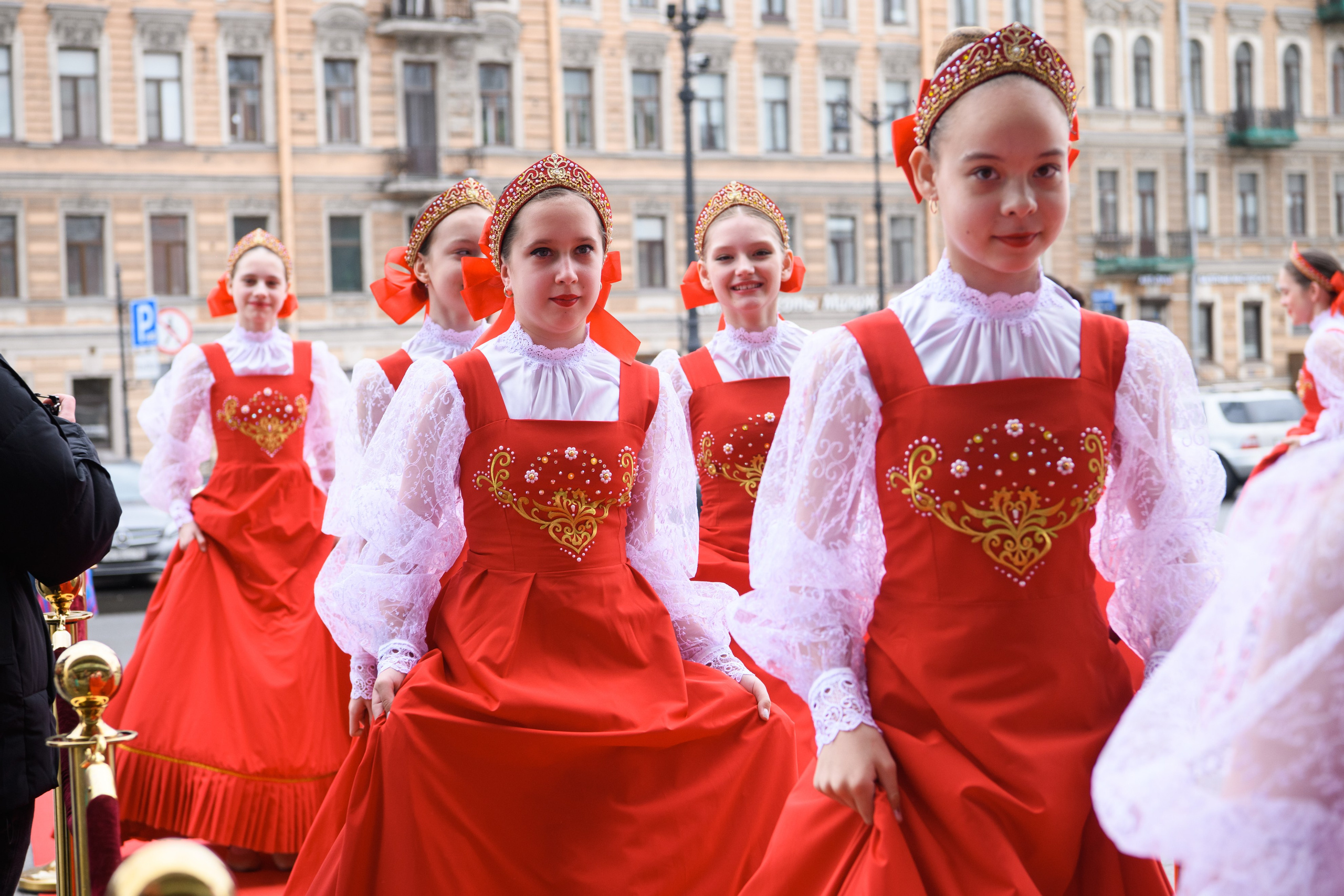 23 апреля, часть 1, БКЗ Октябрьский, г. Санкт-Петербург. Золотое яблочко