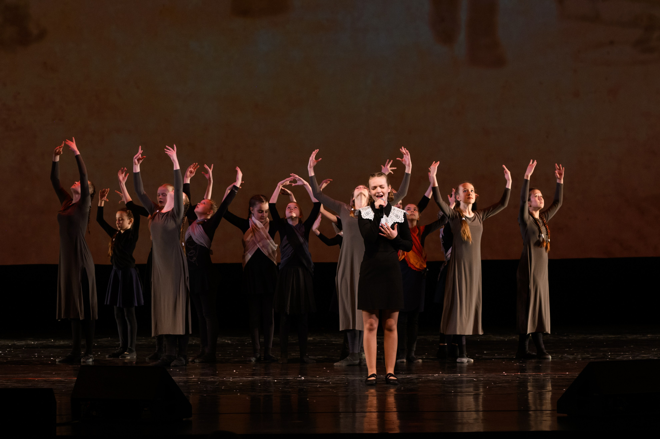 23 апреля, часть 2, БКЗ Октябрьский, г. Санкт-Петербург. Золотое яблочко