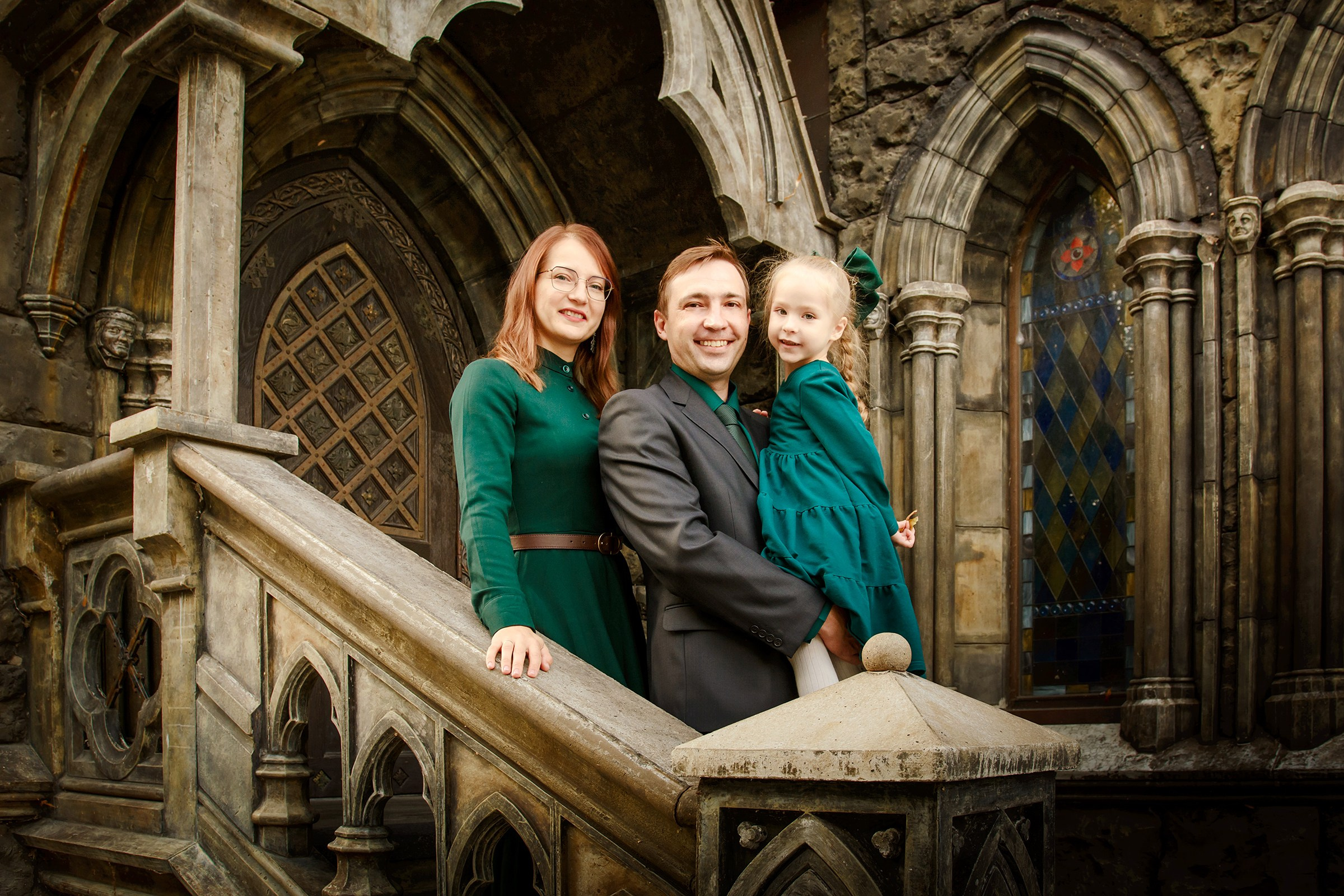 Семейная фотосессия у Замка Гарибальди. Фотограф Оксана Сафонова г. Тольятти