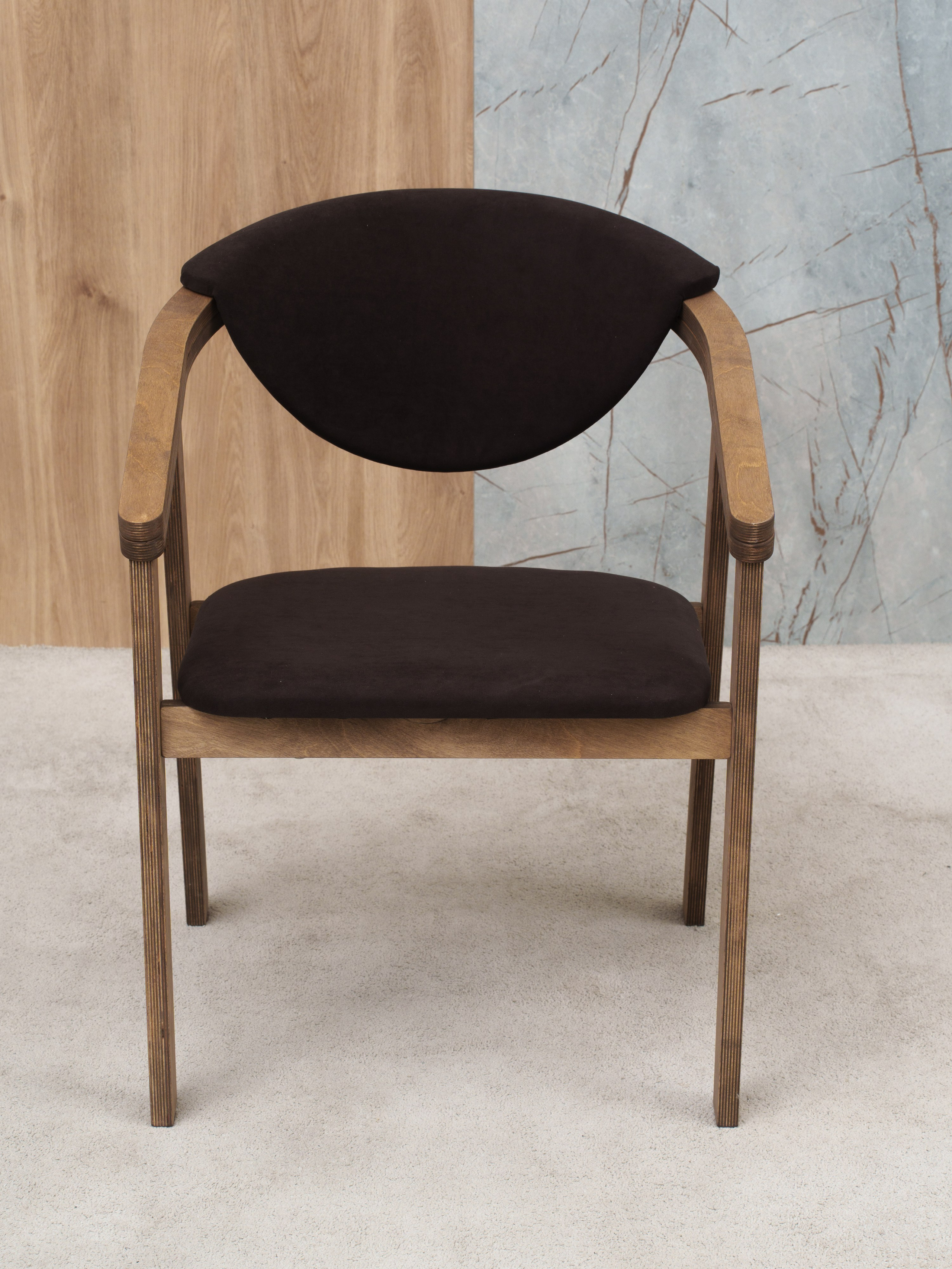 Столы и стулья для маркетплейсов. Иван Упоров — фотограф, рилсмейкер чебоксары